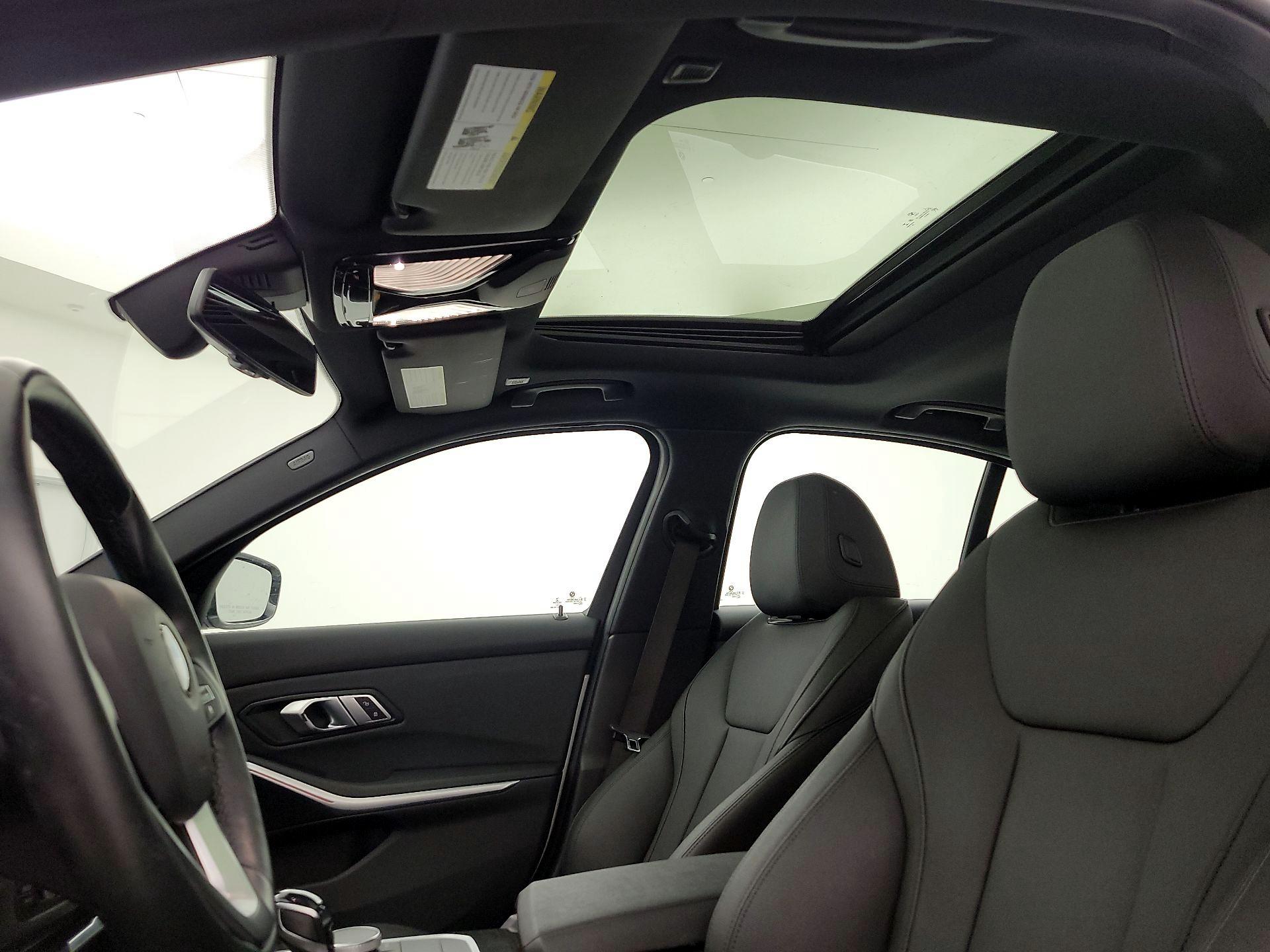 Thumbnail: 2021 BMW 3 Series - 20