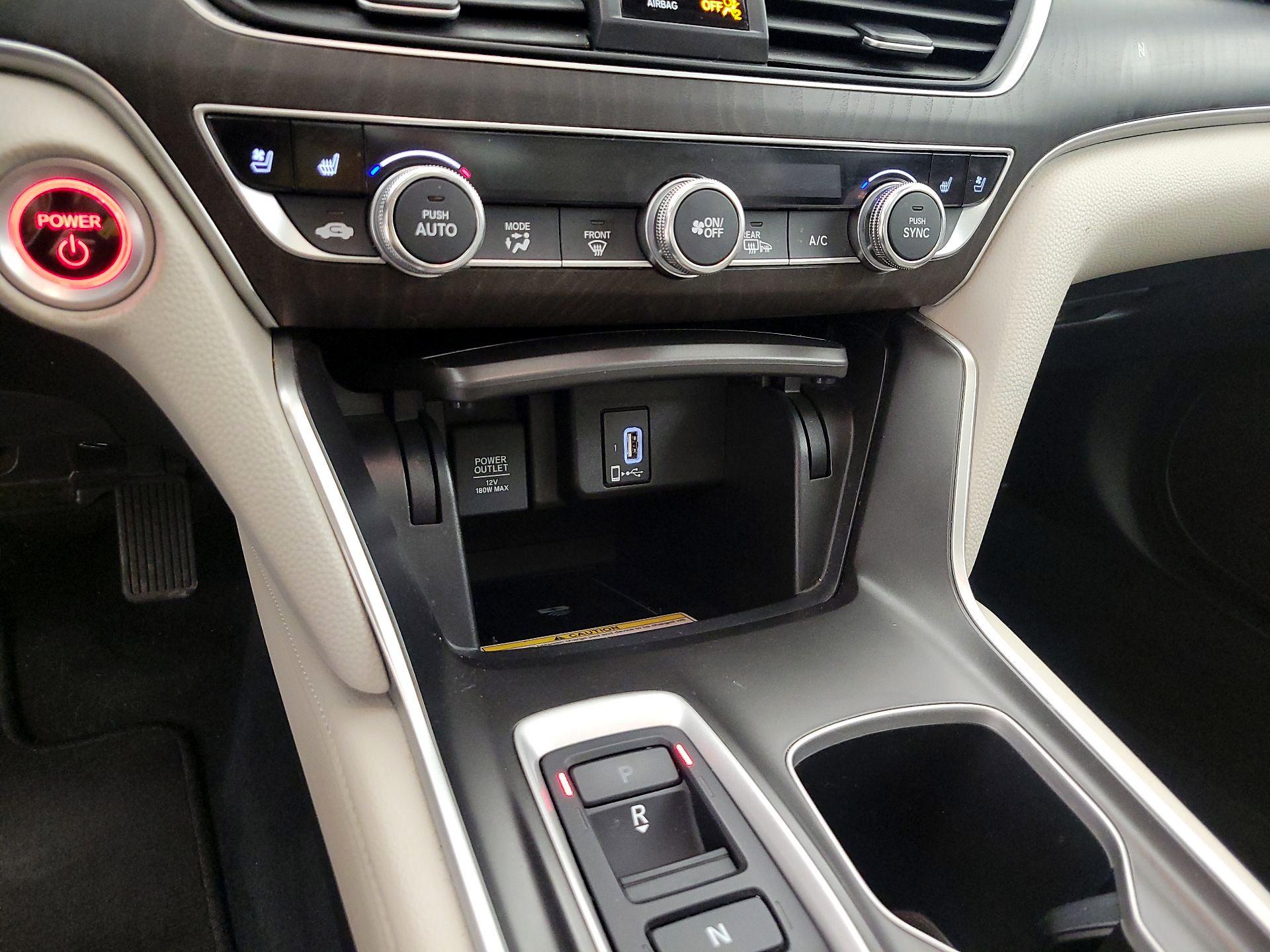 Thumbnail: 2019 Honda Accord - 19