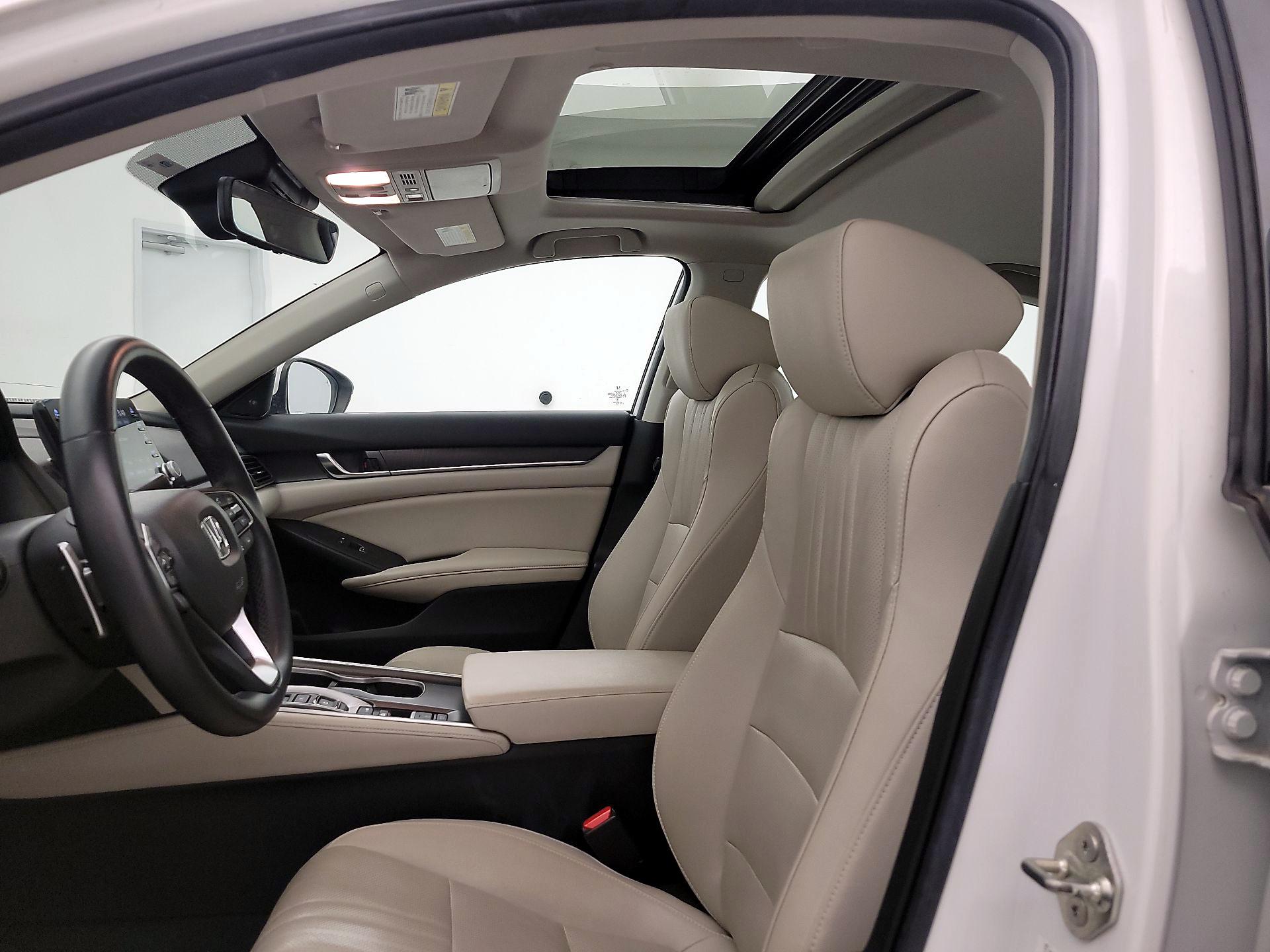 Thumbnail: 2019 Honda Accord - 20