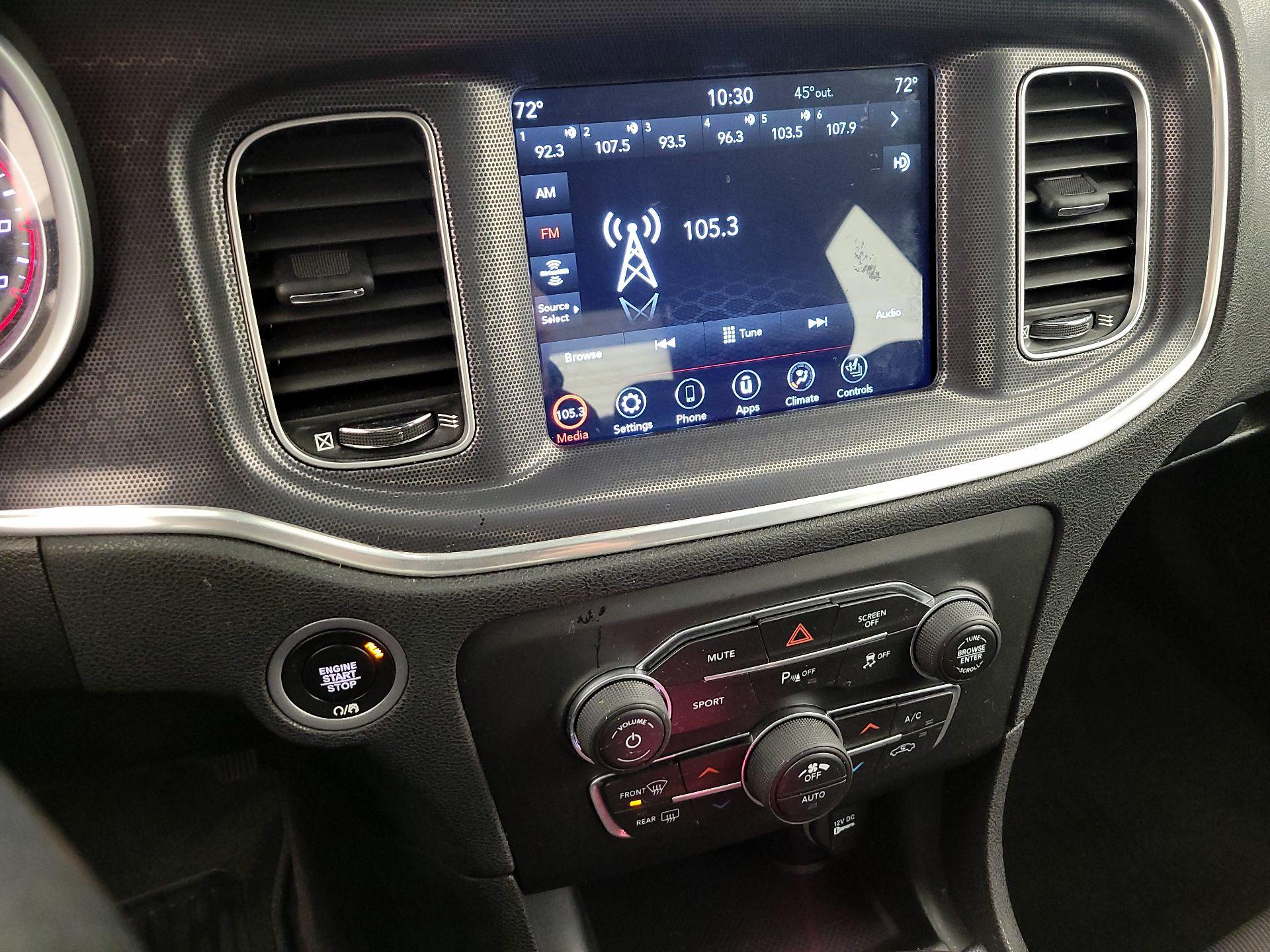 Thumbnail: 2018 Dodge Charger - 16