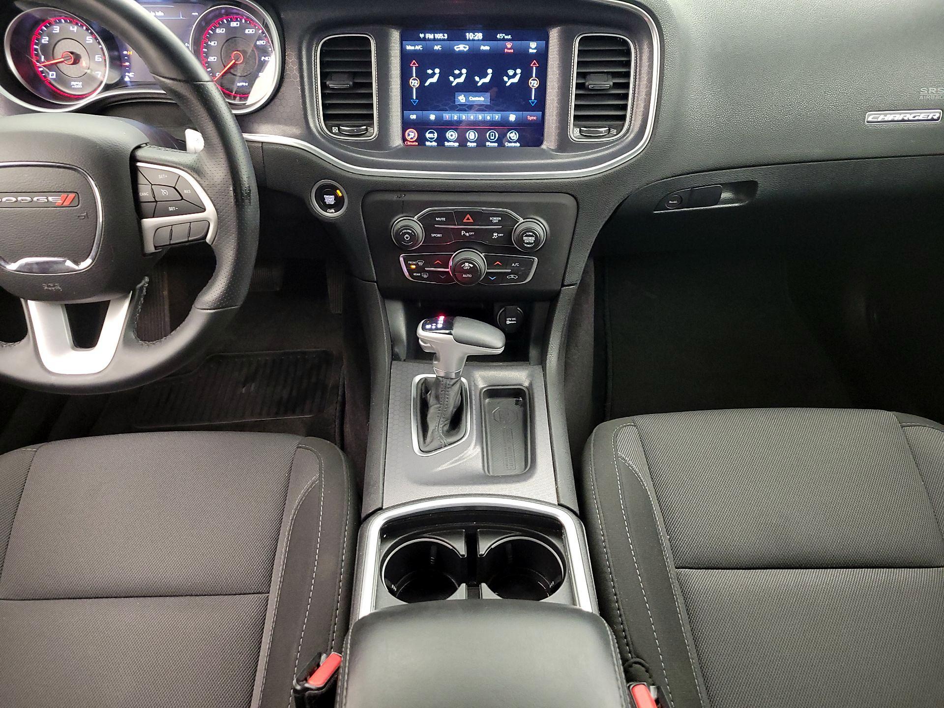 Thumbnail: 2018 Dodge Charger - 17