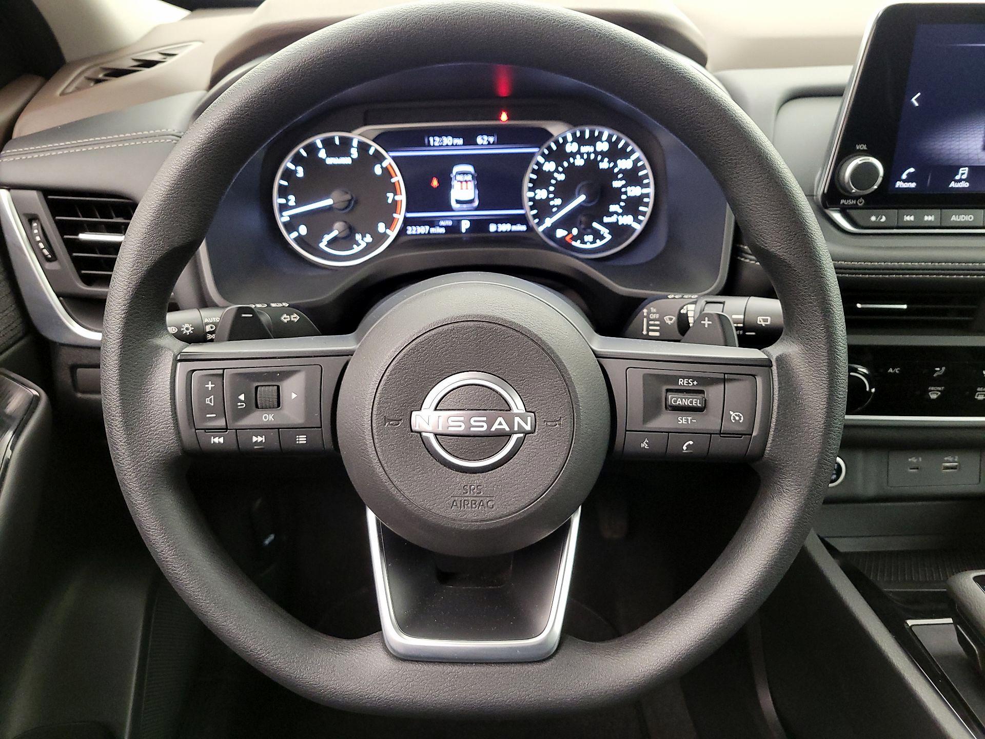 Thumbnail: 2023 Nissan Rogue - 10