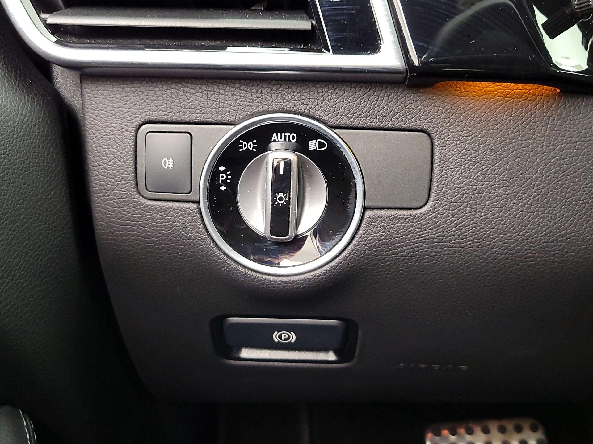 Thumbnail: 2019 Mercedes-Benz GLE - 13