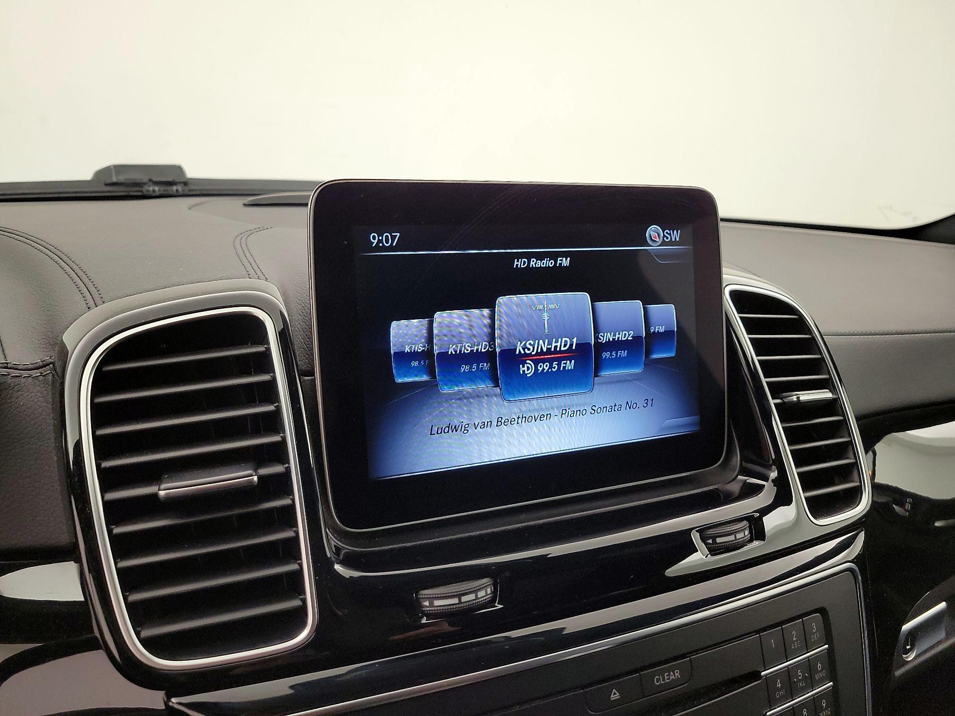 Thumbnail: 2019 Mercedes-Benz GLE - 16