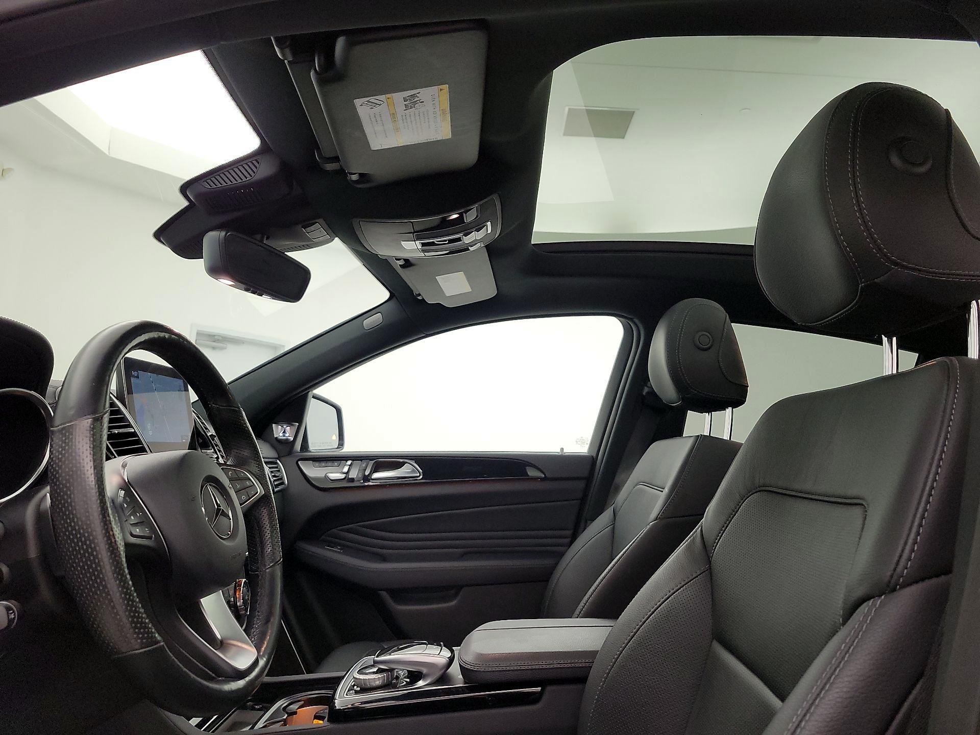 Thumbnail: 2019 Mercedes-Benz GLE - 20