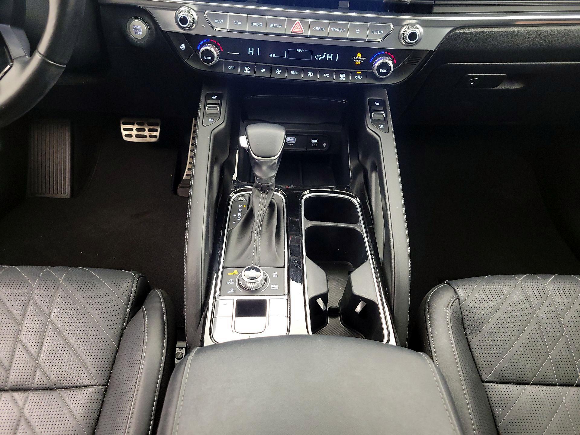 Thumbnail: 2023 Kia Telluride - 18