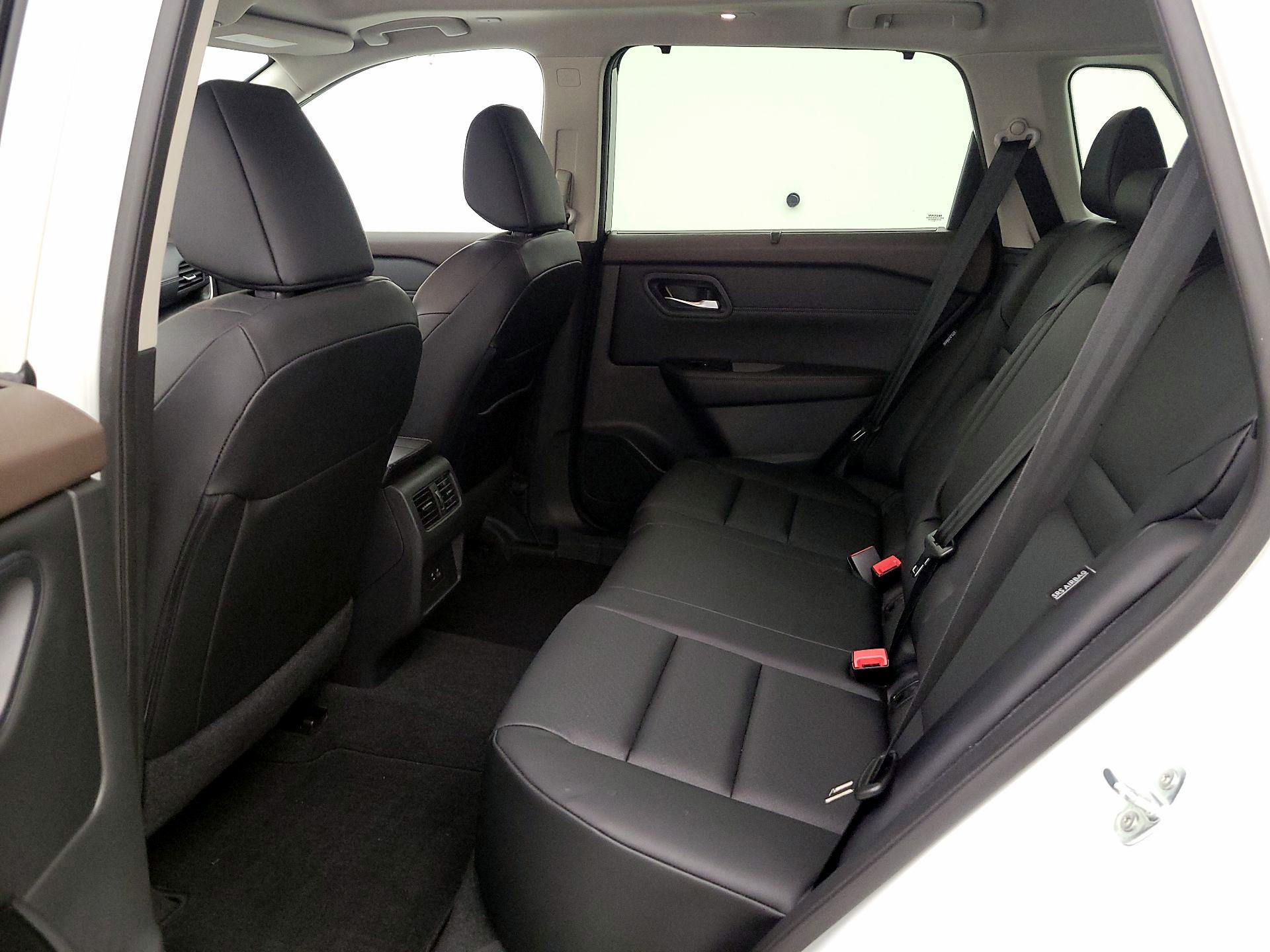 Thumbnail: 2023 Nissan Rogue - 20