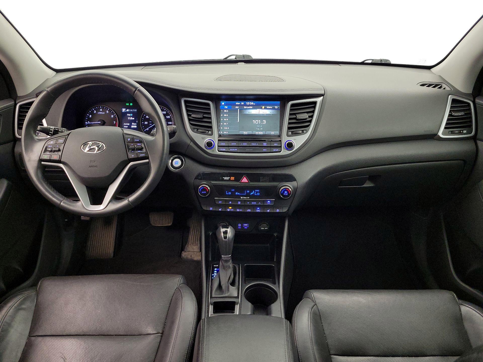 Thumbnail: 2016 Hyundai Tucson - 9