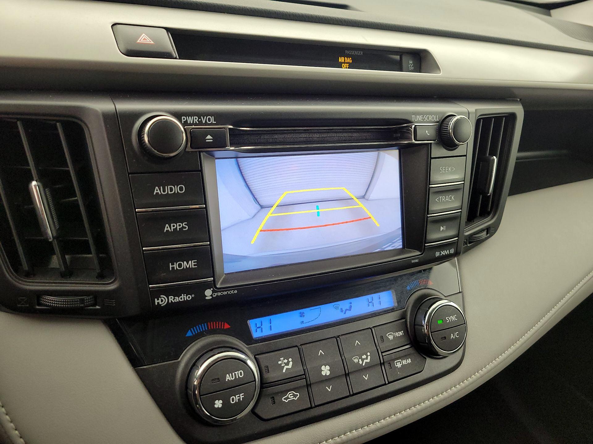 Thumbnail: 2016 Toyota RAV4 - 14