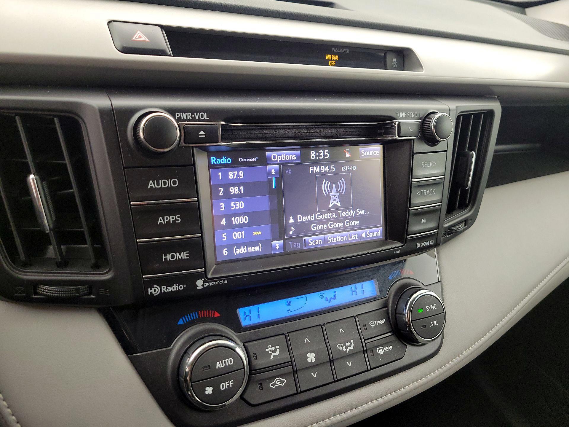 Thumbnail: 2016 Toyota RAV4 - 15