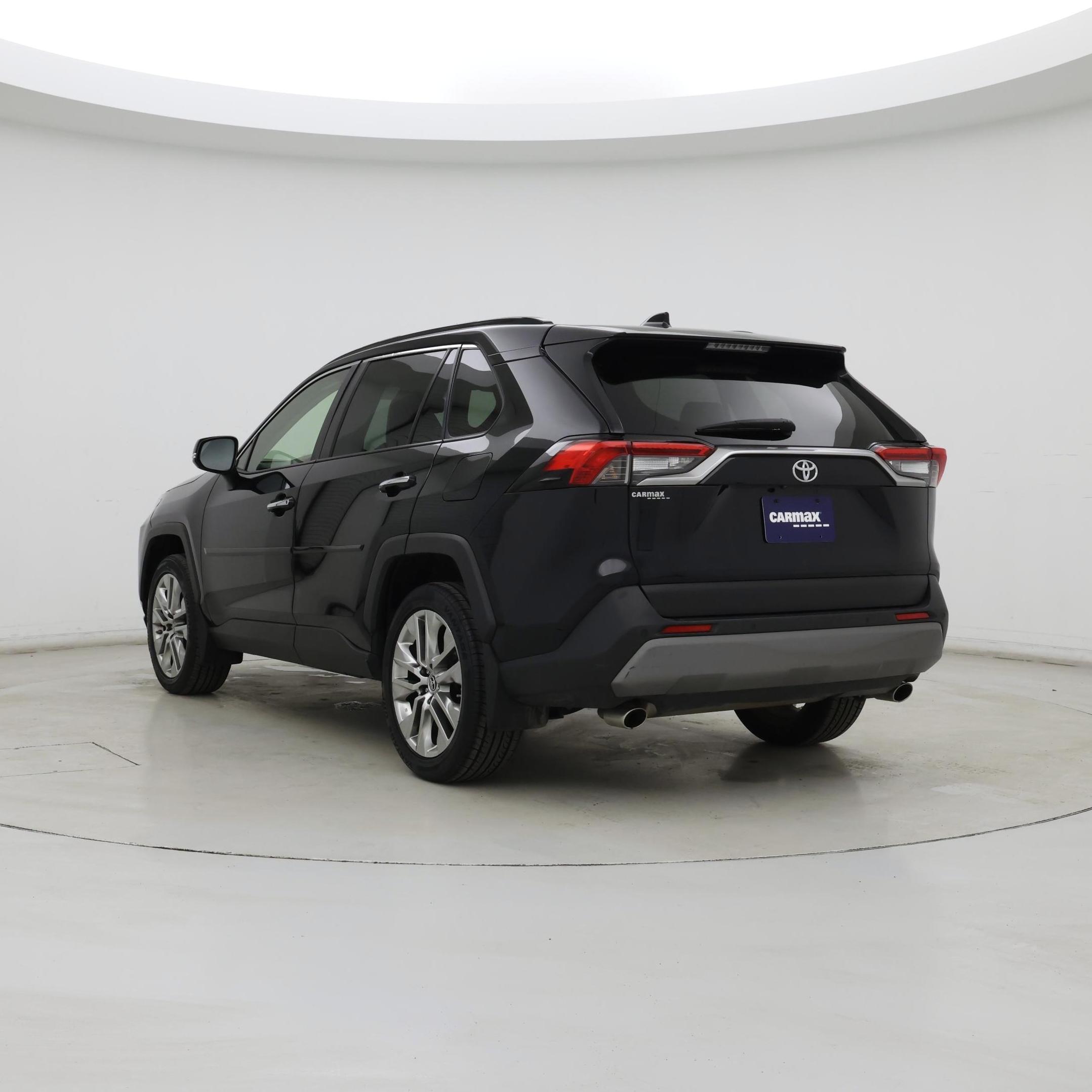 Thumbnail: 2019 Toyota RAV4 - 2