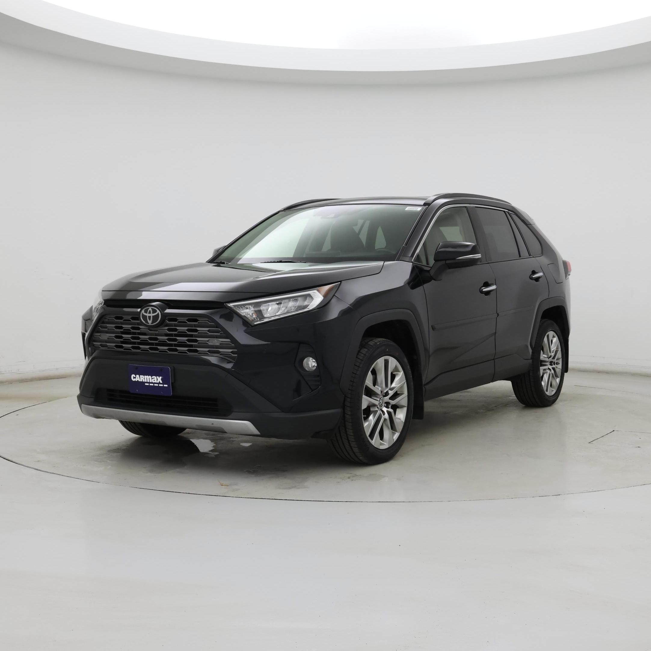 Thumbnail: 2019 Toyota RAV4 - 4