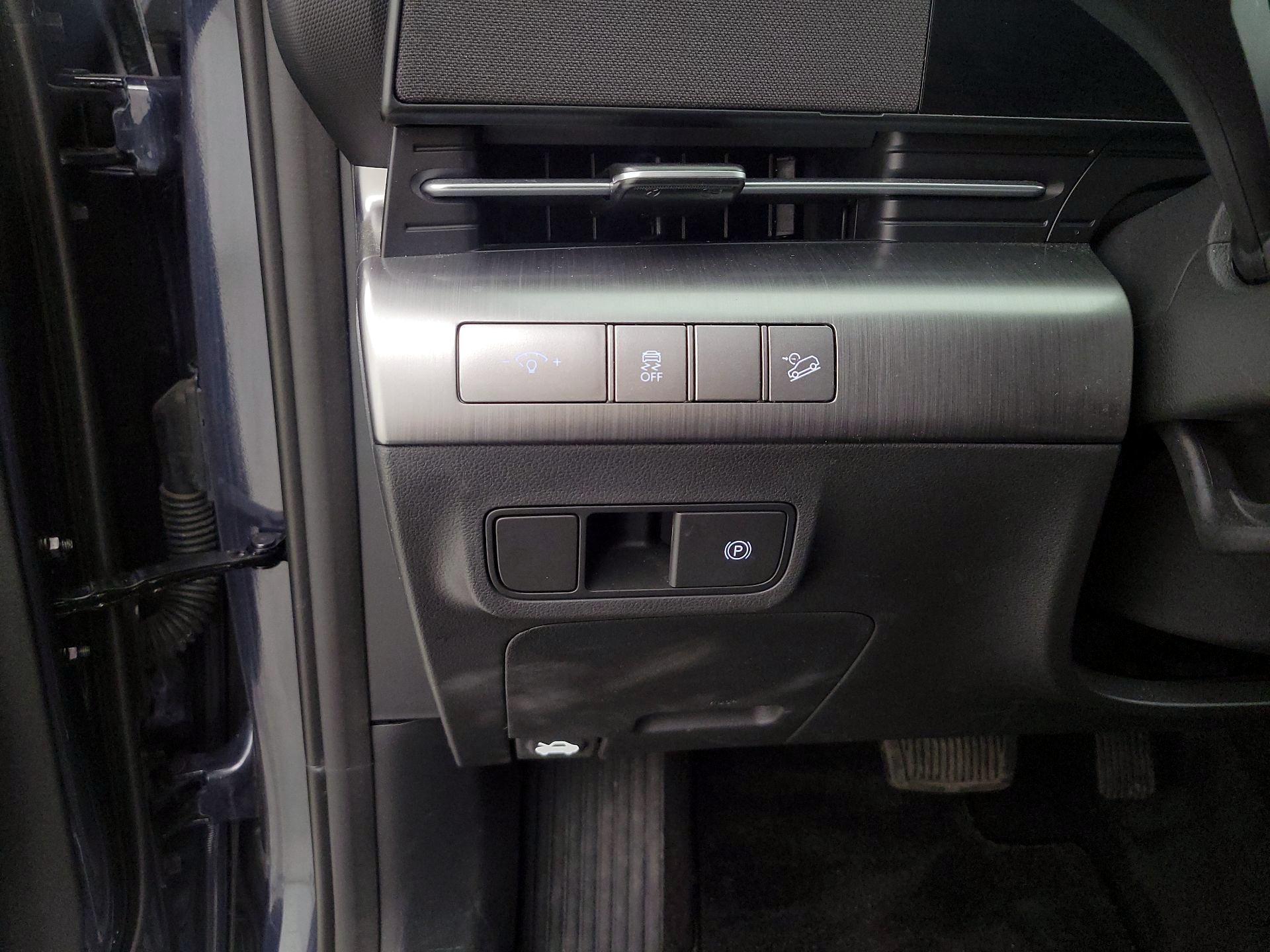 Thumbnail: 2025 Hyundai Kona - 13