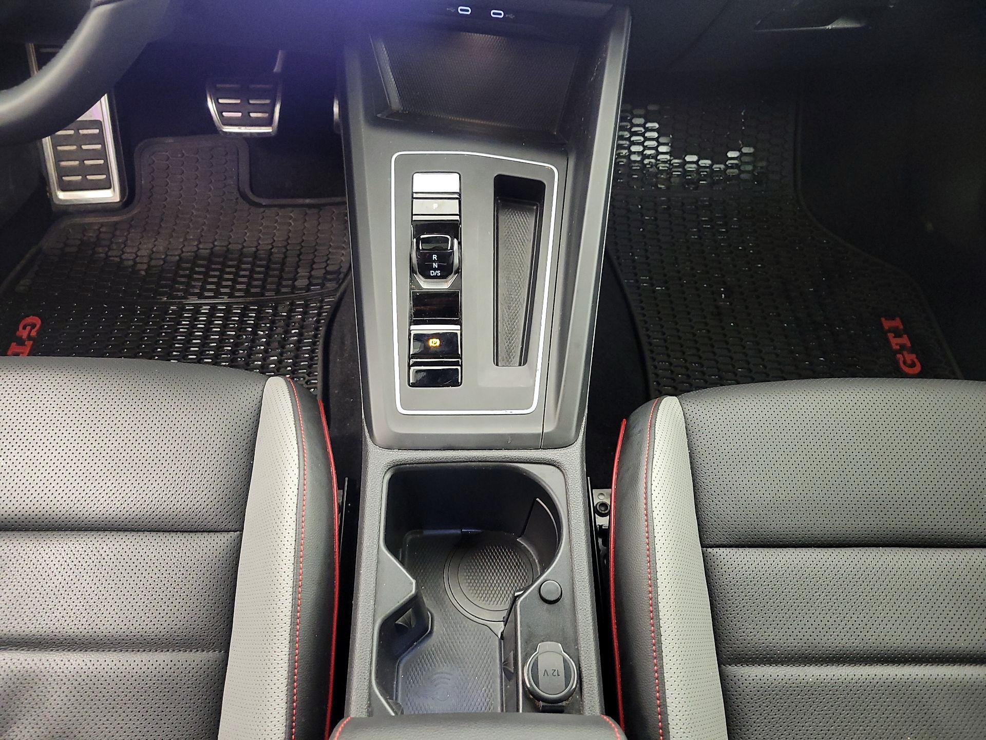 Thumbnail: 2022 Volkswagen Golf - 18