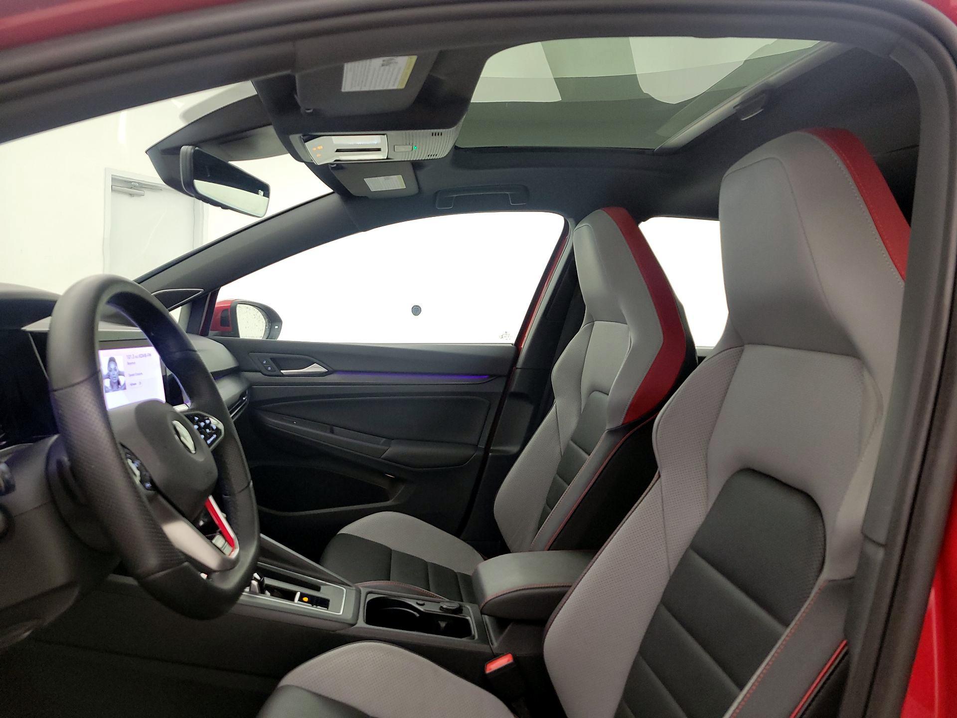 Thumbnail: 2022 Volkswagen Golf - 20