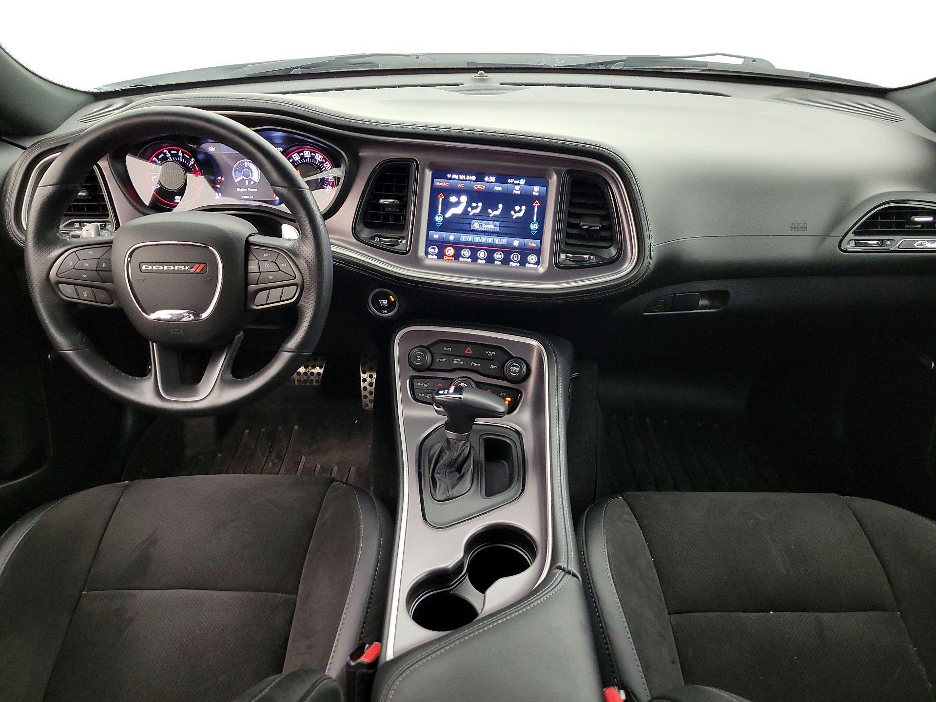 Thumbnail: 2022 Dodge Challenger - 9