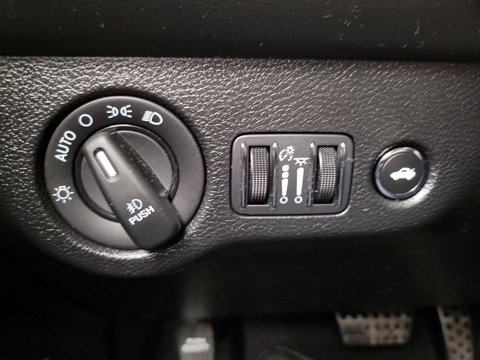 Thumbnail: 2022 Dodge Challenger - 13