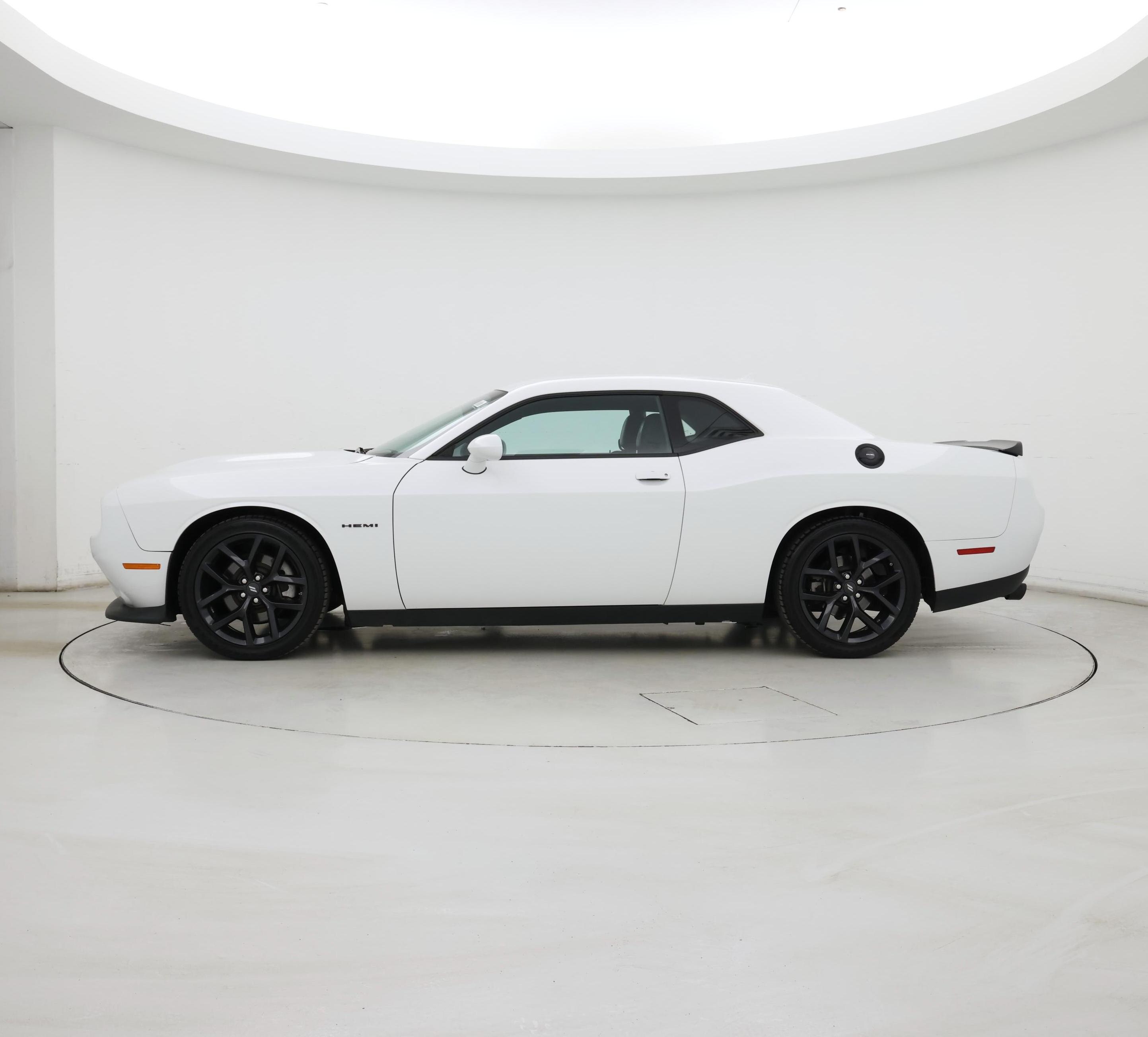 Thumbnail: 2022 Dodge Challenger - 3