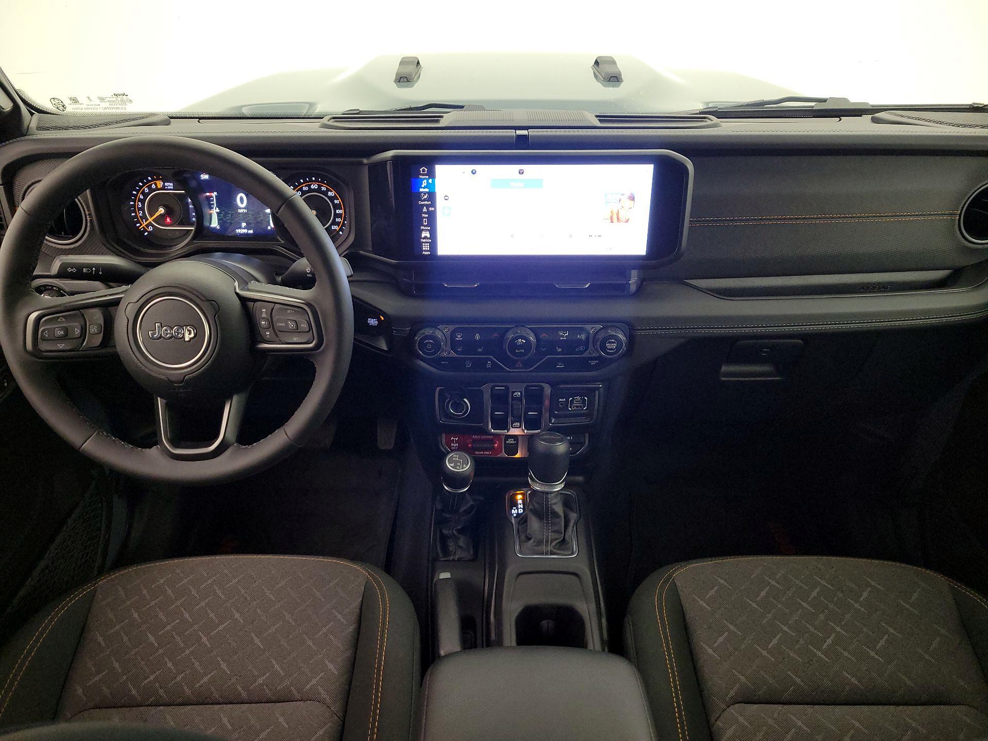 Thumbnail: 2025 Jeep Gladiator - 9