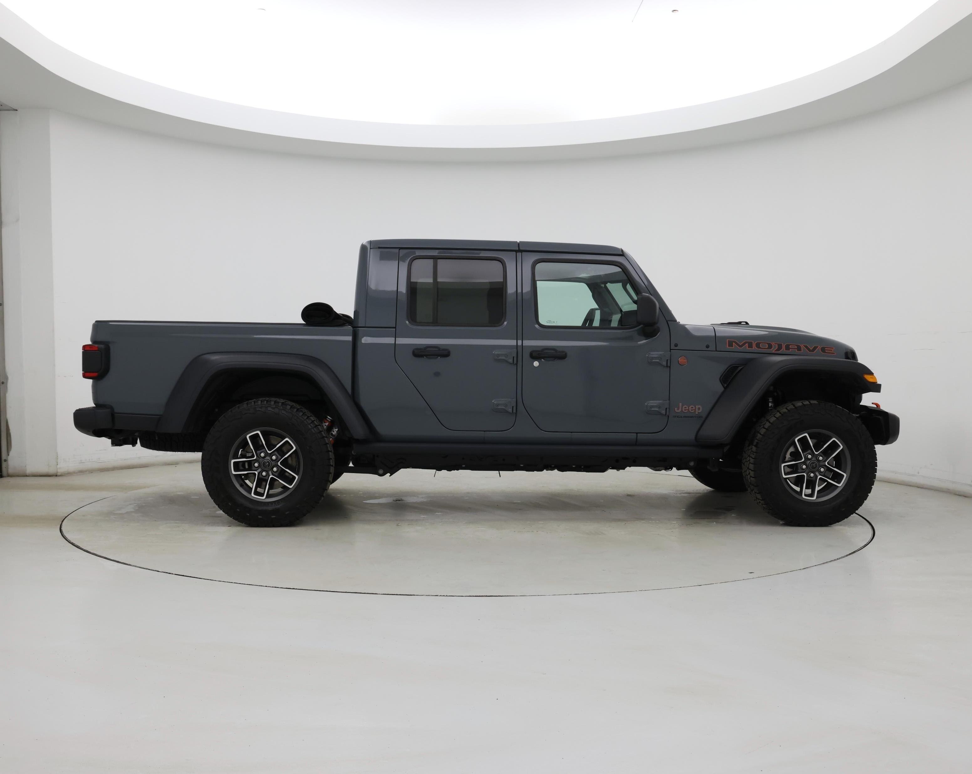 Thumbnail: 2025 Jeep Gladiator - 7