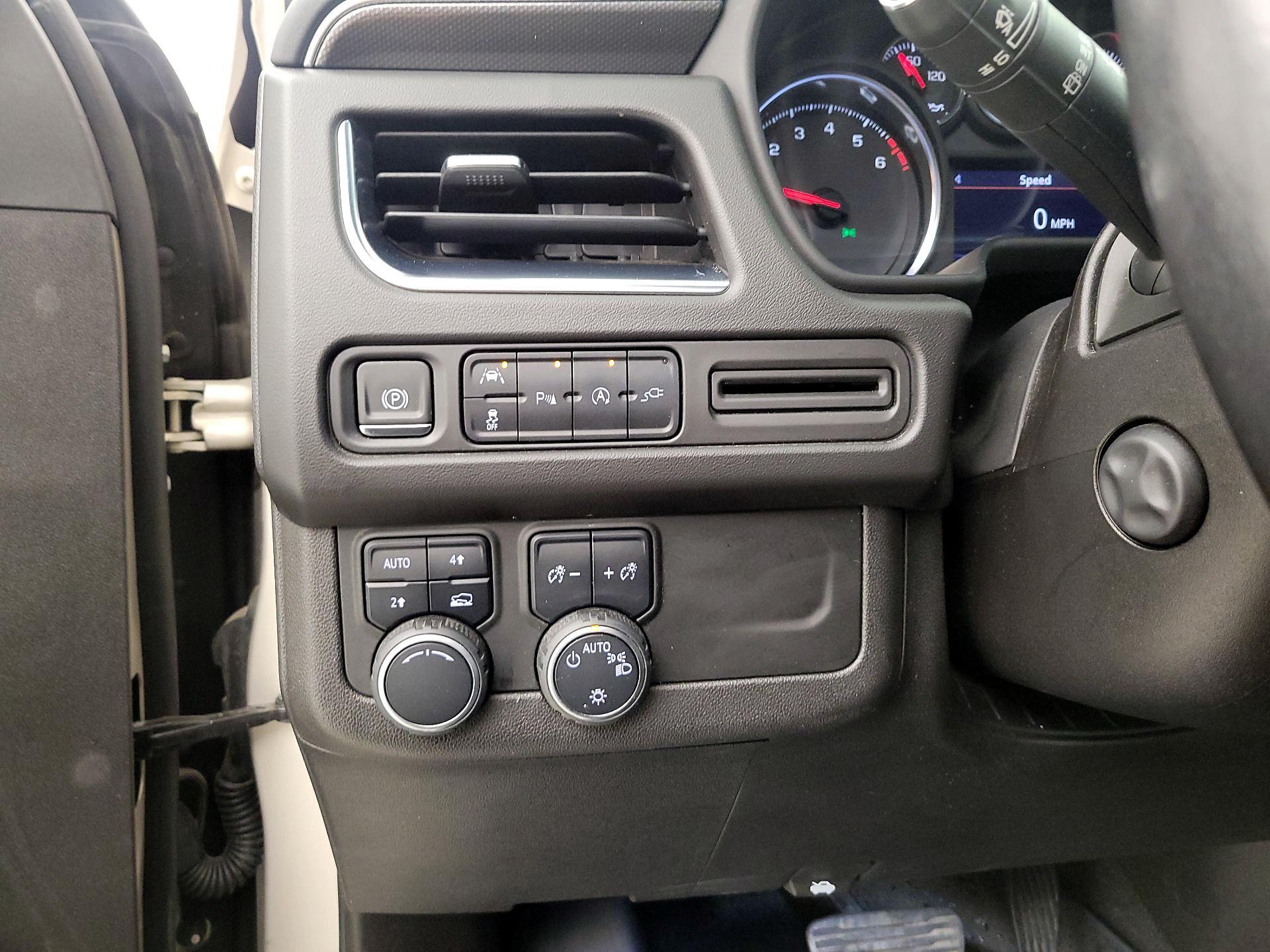 Thumbnail: 2021 Chevrolet Tahoe - 13