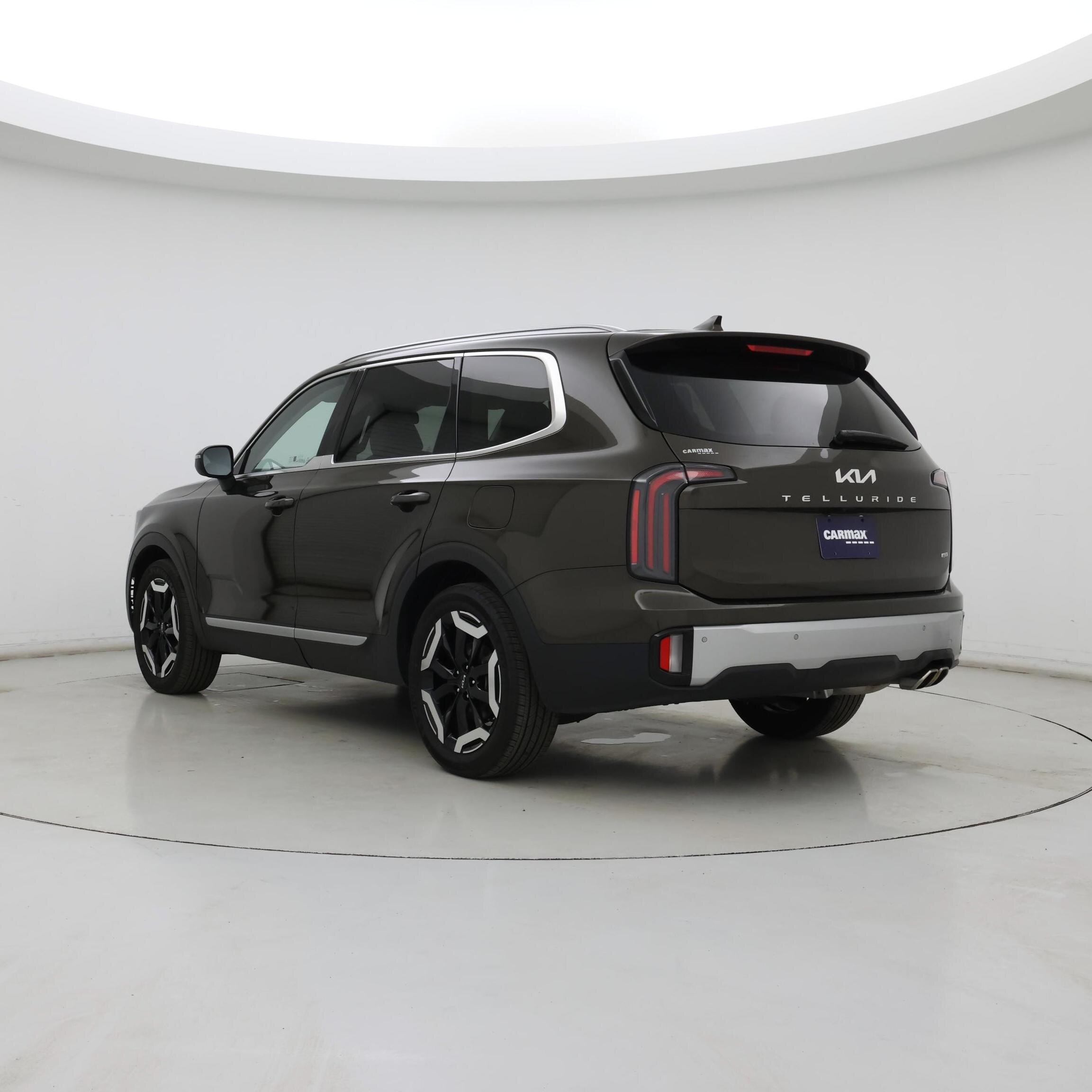 Thumbnail: 2023 Kia Telluride - 2