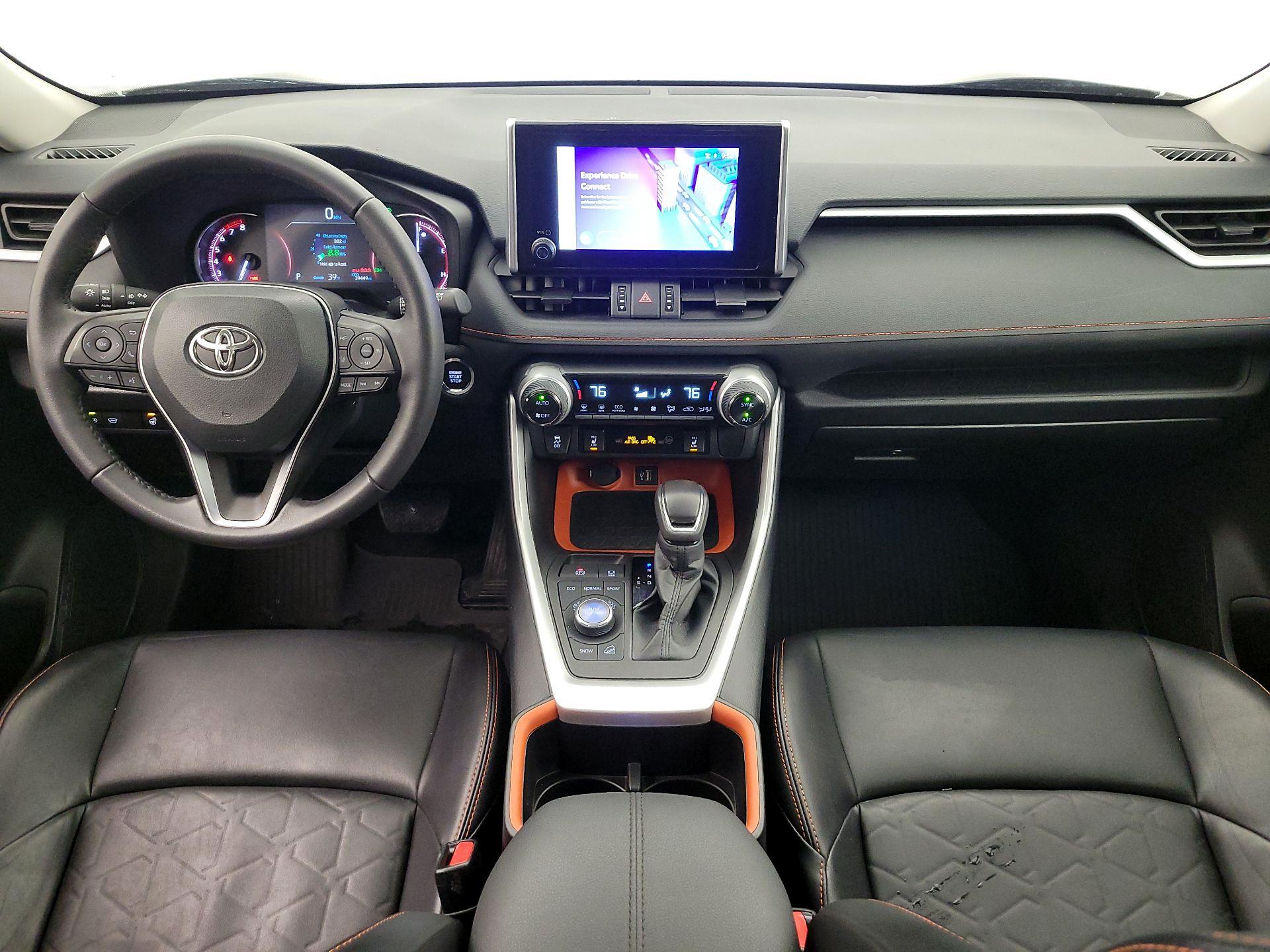 Thumbnail: 2024 Toyota RAV4 - 9