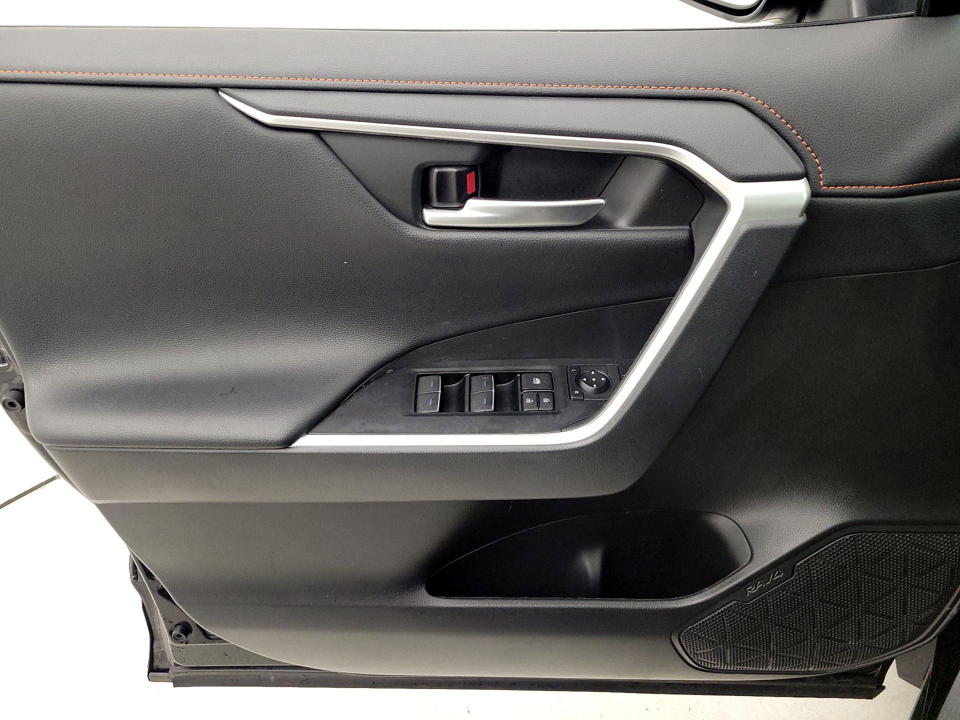 Thumbnail: 2024 Toyota RAV4 - 12