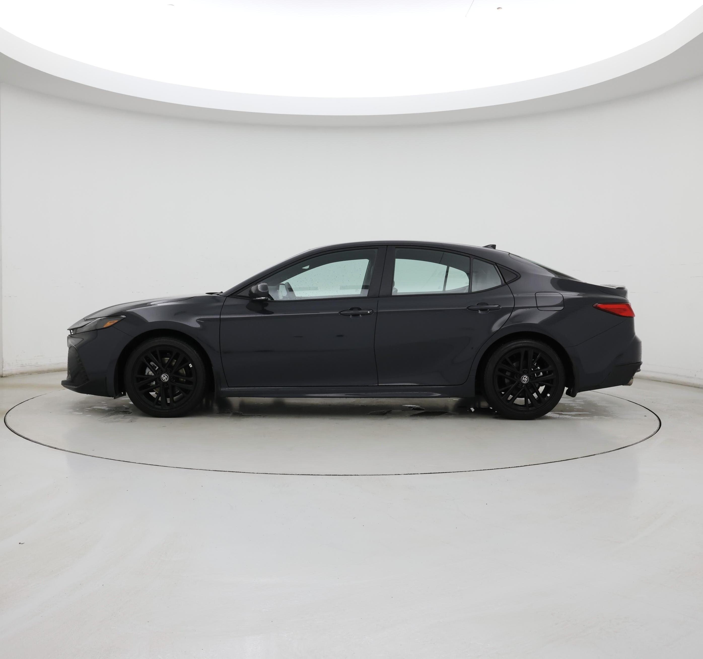 Thumbnail: 2025 Toyota Camry - 3