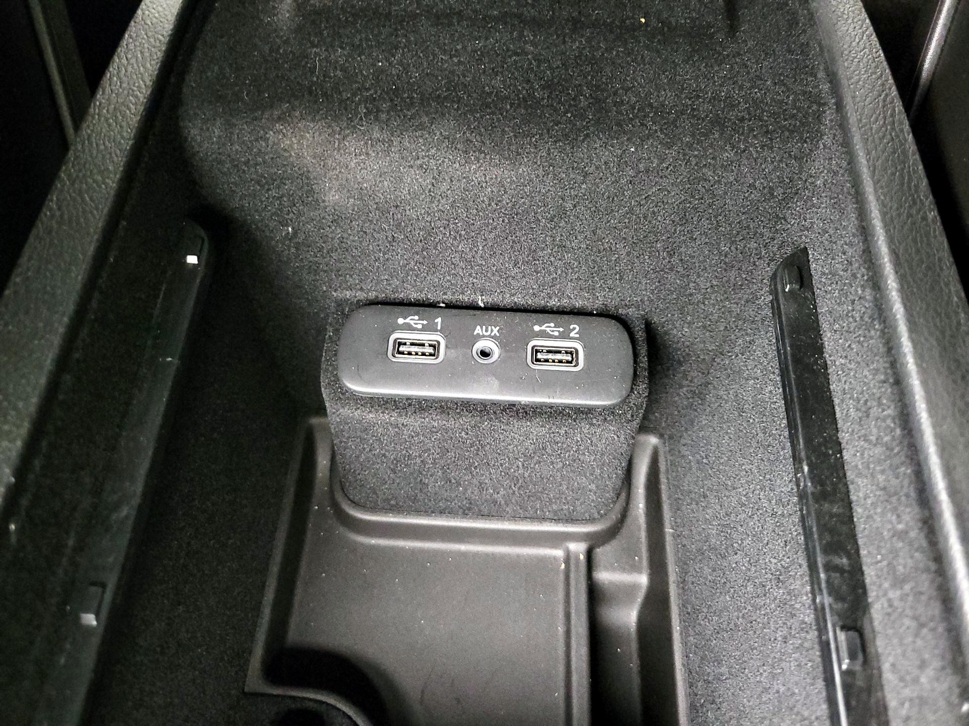 Thumbnail: 2021 Dodge Charger - 18