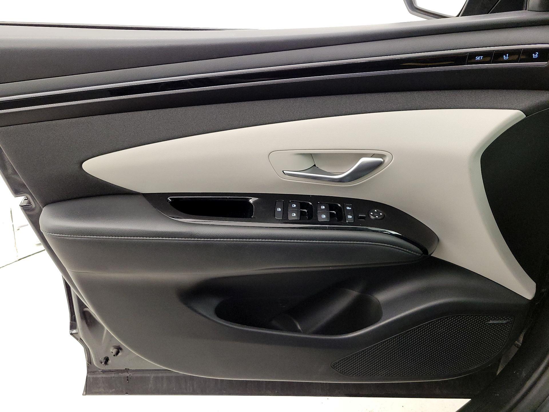 Thumbnail: 2023 Hyundai Tucson - 12