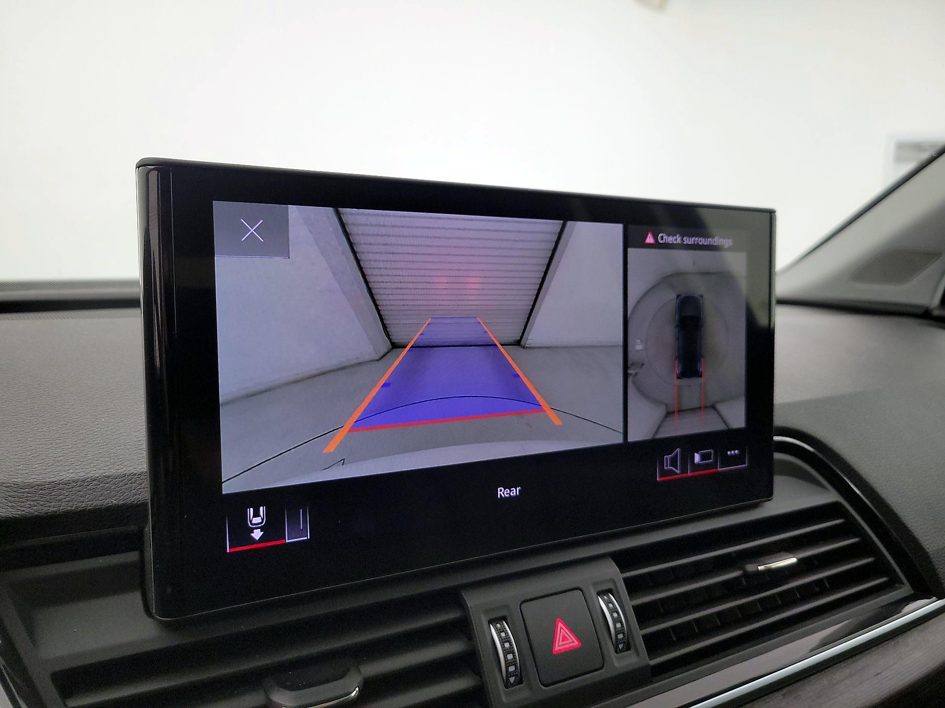 Thumbnail: 2024 Audi Q5 - 14