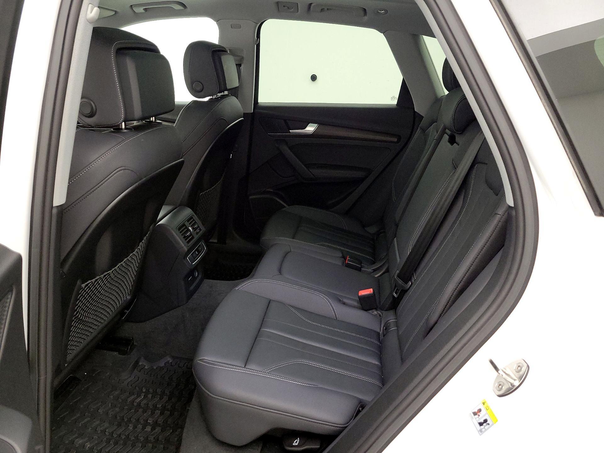 Thumbnail: 2024 Audi Q5 - 20