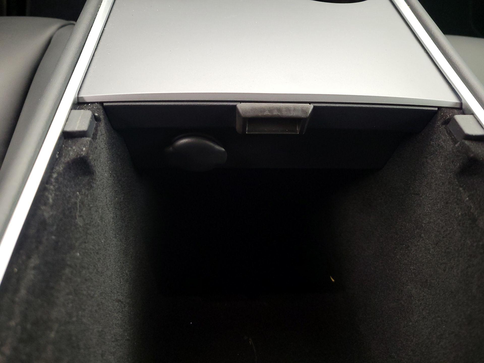 Thumbnail: 2024 Tesla Model Y - 18