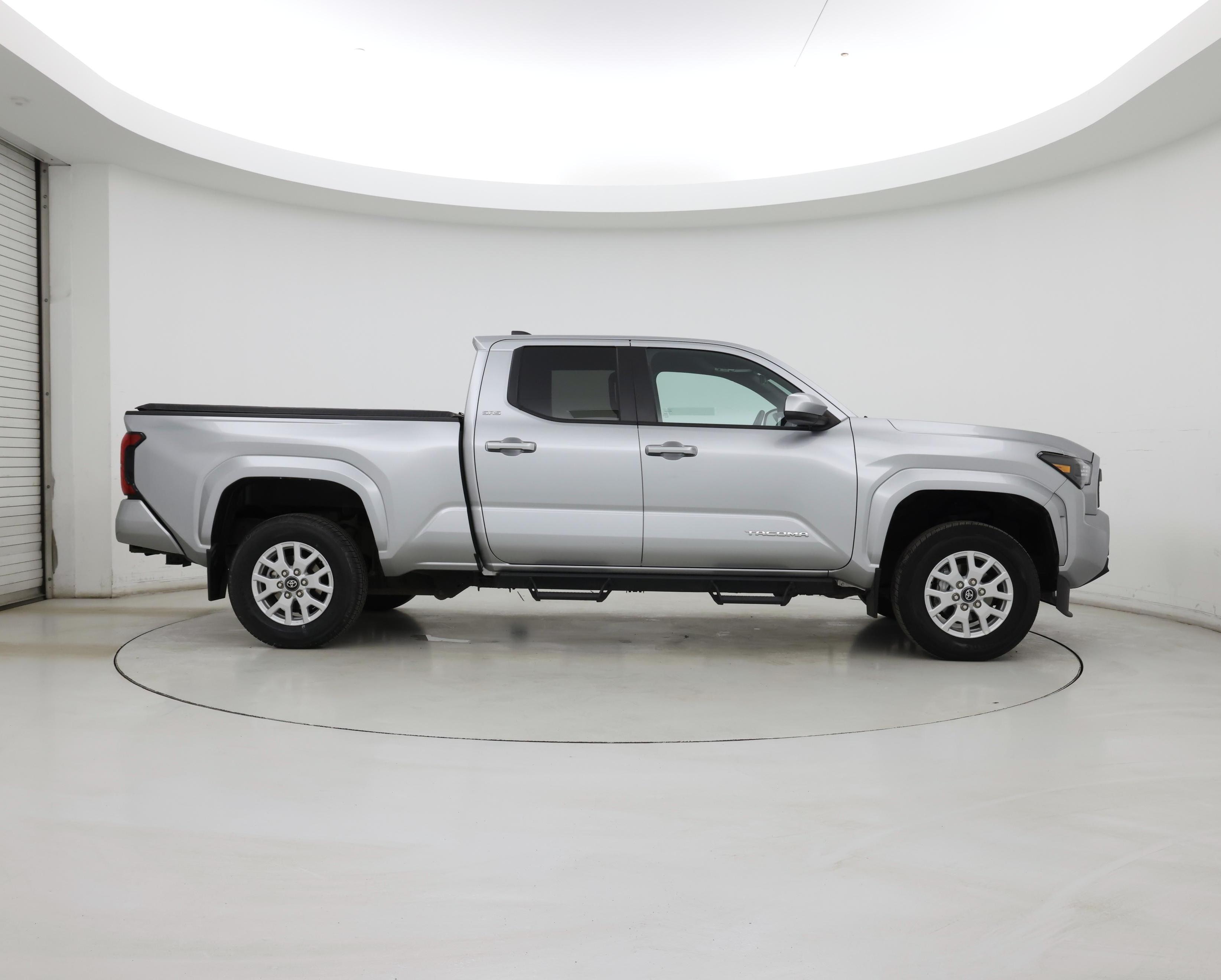 Thumbnail: 2024 Toyota Tacoma - 7