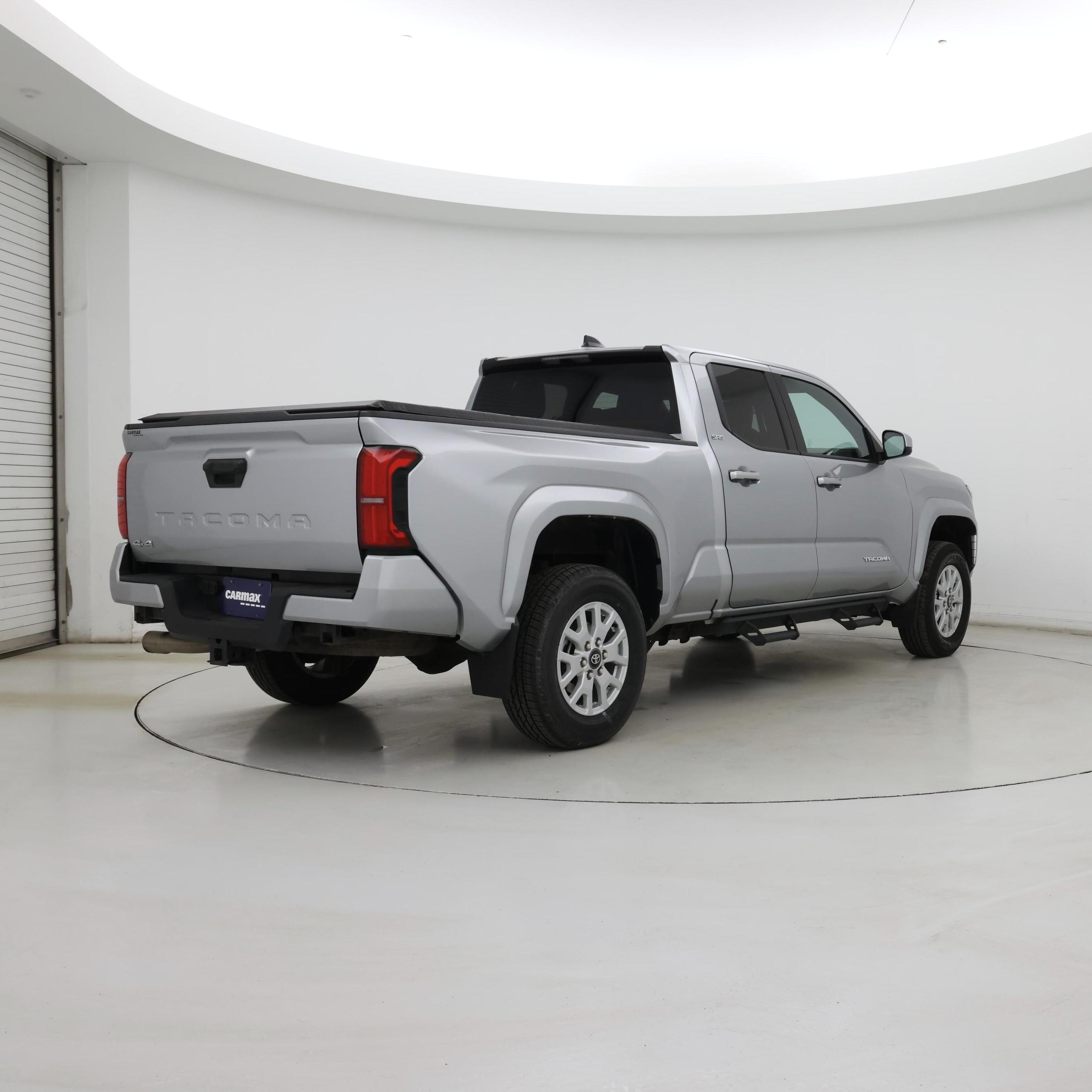 Thumbnail: 2024 Toyota Tacoma - 8