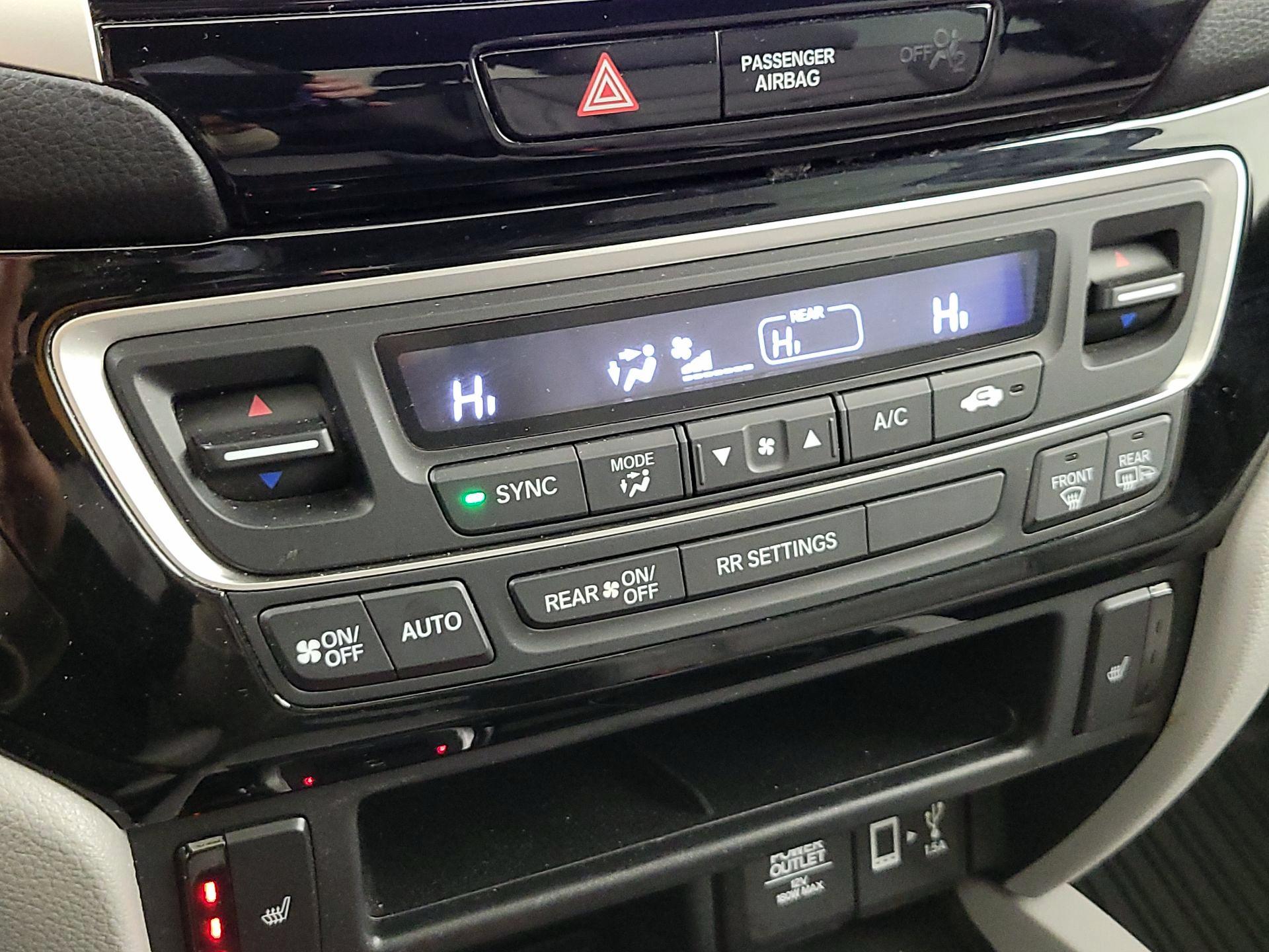 Thumbnail: 2020 Honda Ridgeline - 16