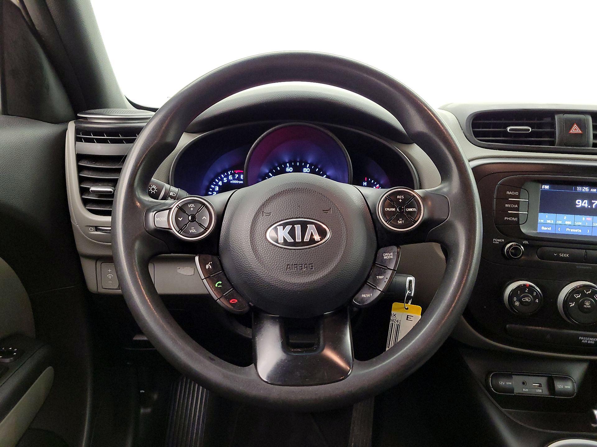 Thumbnail: 2019 Kia Soul - 10