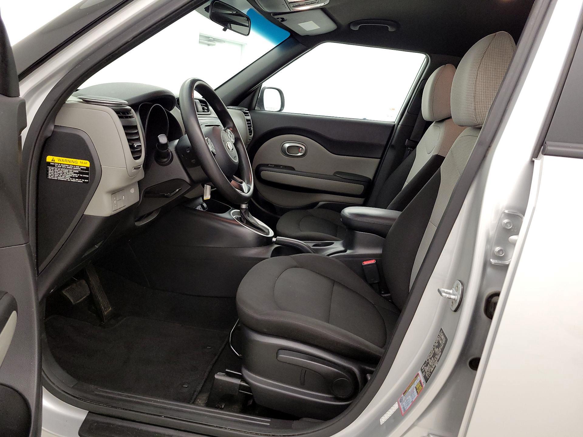 Thumbnail: 2019 Kia Soul - 11