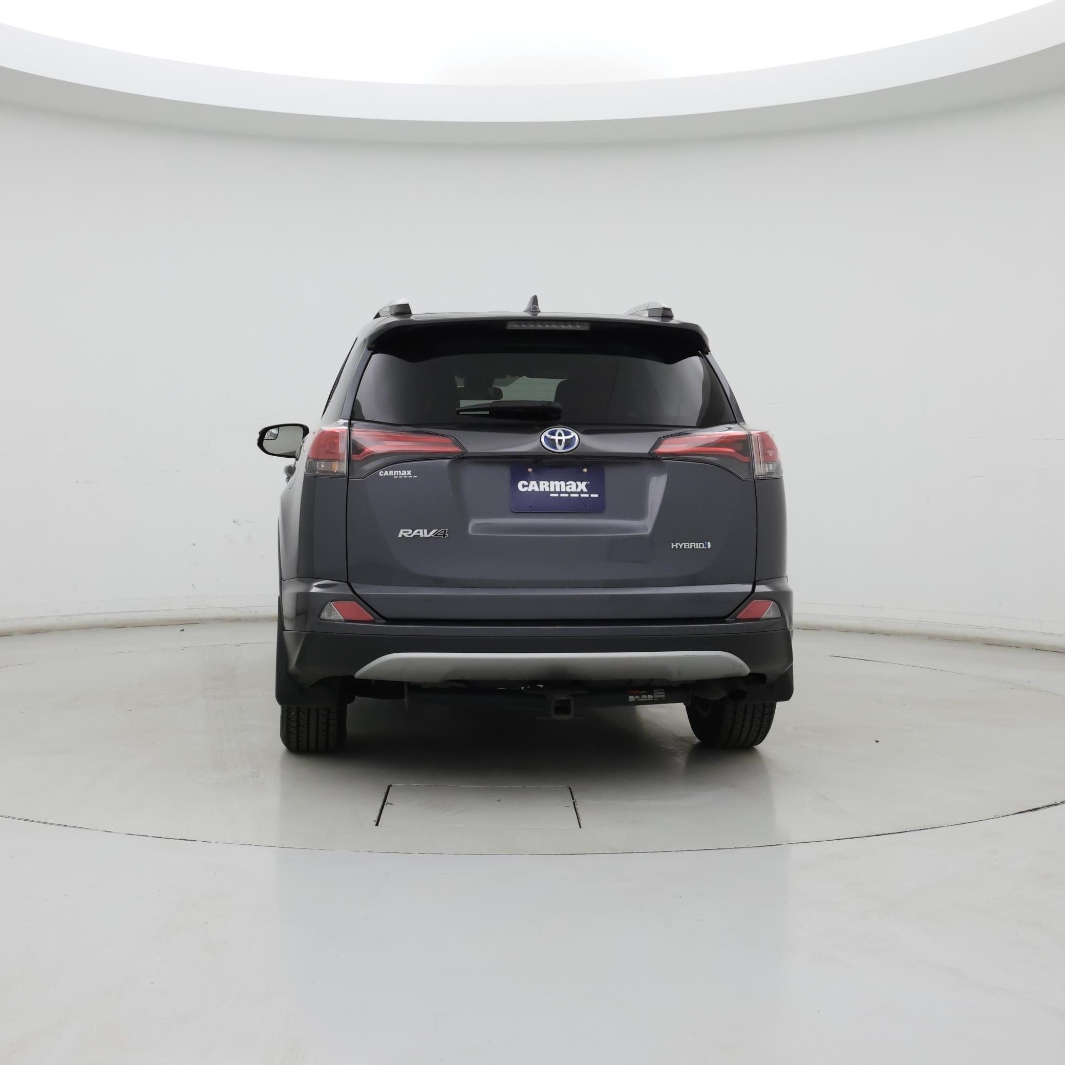 Thumbnail: 2018 Toyota RAV4 - 6