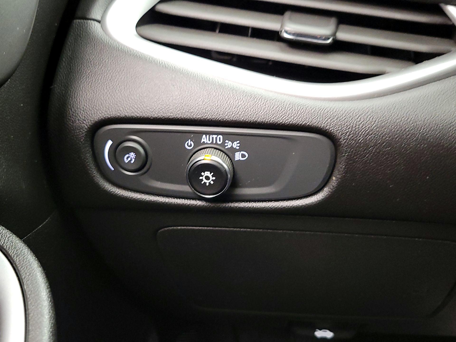 Thumbnail: 2024 Chevrolet Malibu - 13