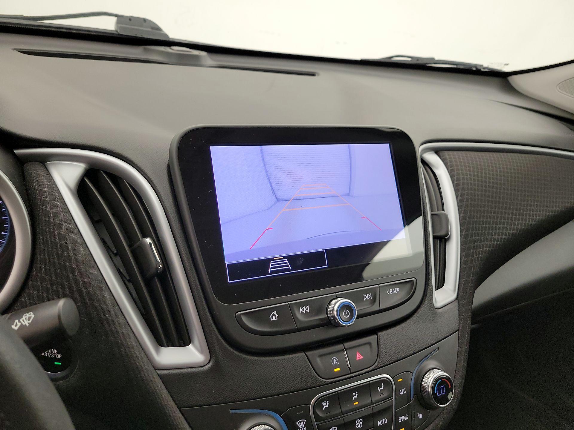 Thumbnail: 2024 Chevrolet Malibu - 15