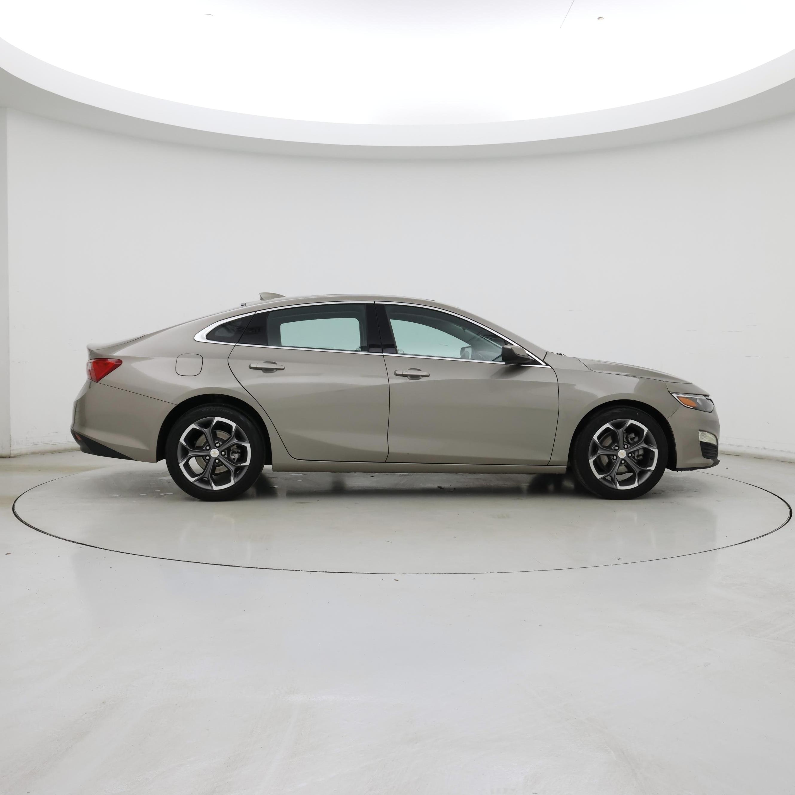 Thumbnail: 2024 Chevrolet Malibu - 7