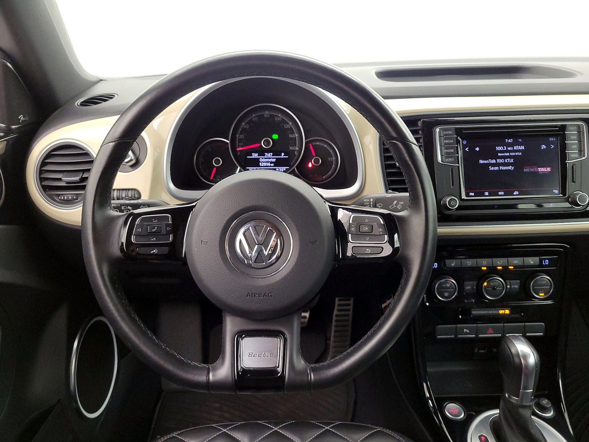 Thumbnail: 2019 Volkswagen Beetle - 10