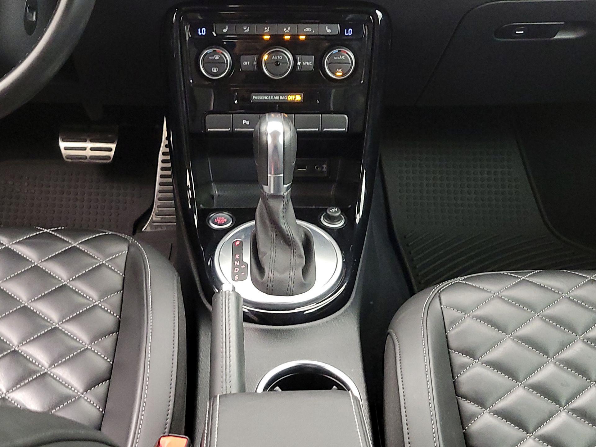 Thumbnail: 2019 Volkswagen Beetle - 18