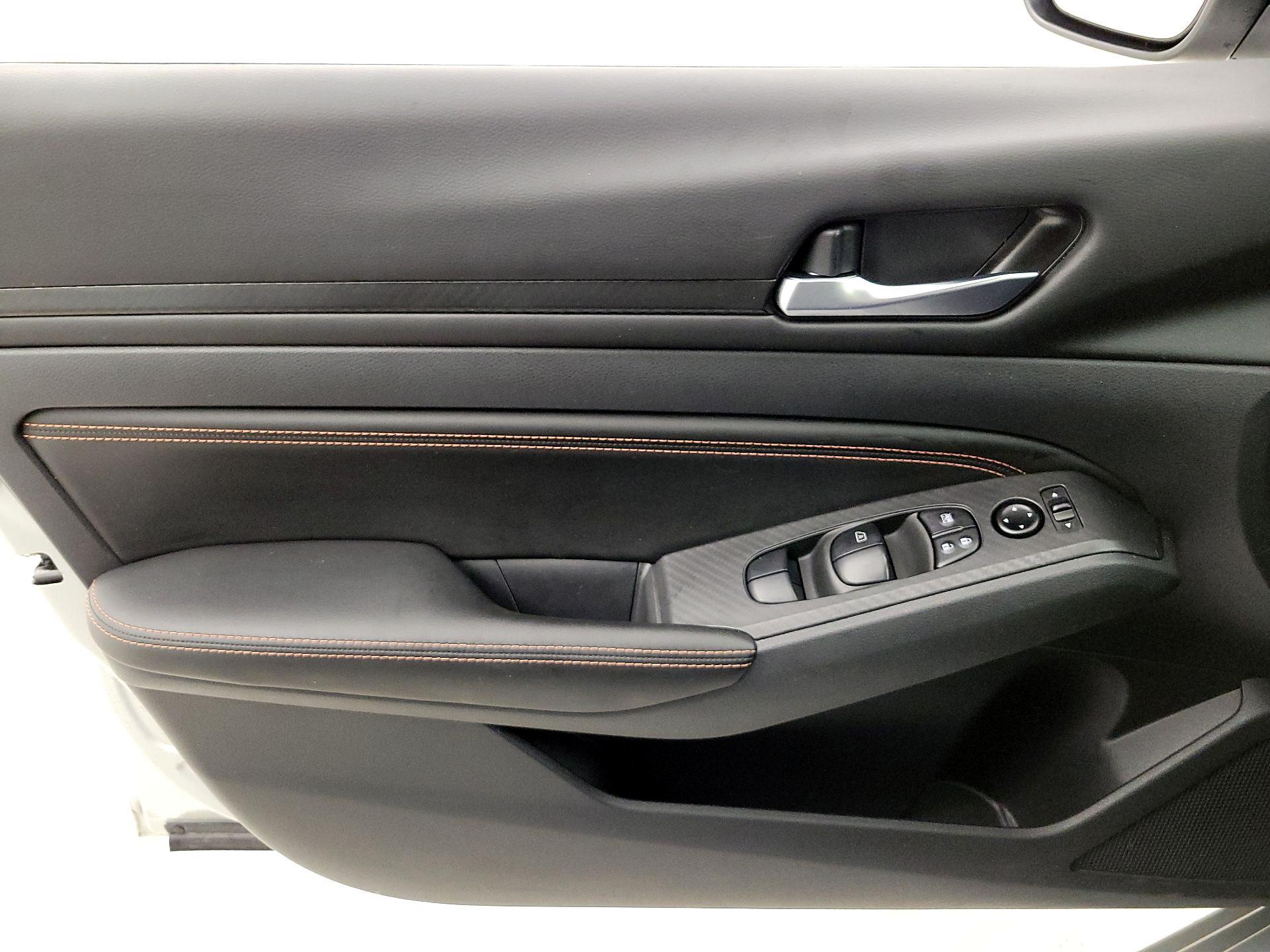 Thumbnail: 2022 Nissan Altima - 12