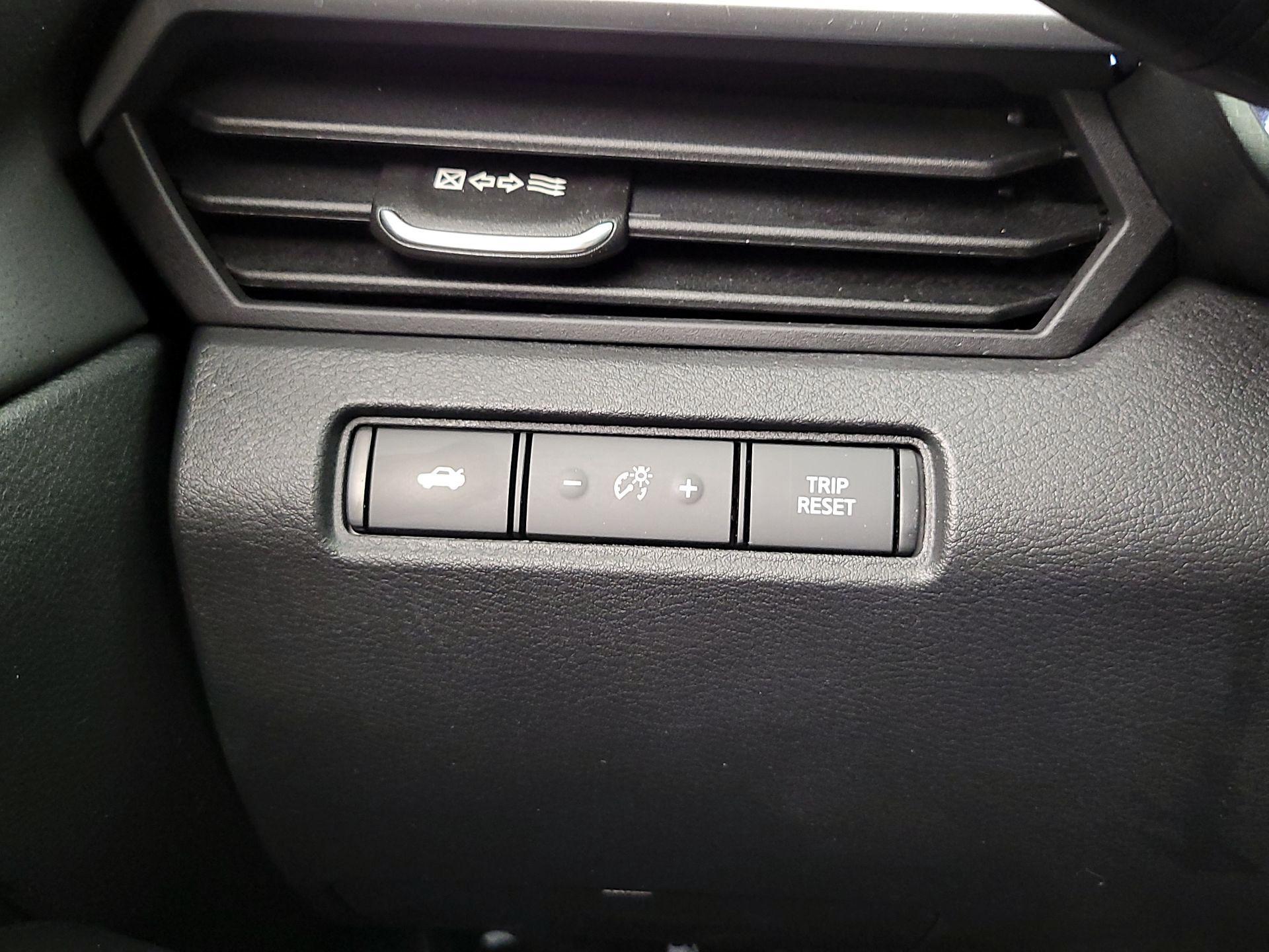 Thumbnail: 2022 Nissan Altima - 13