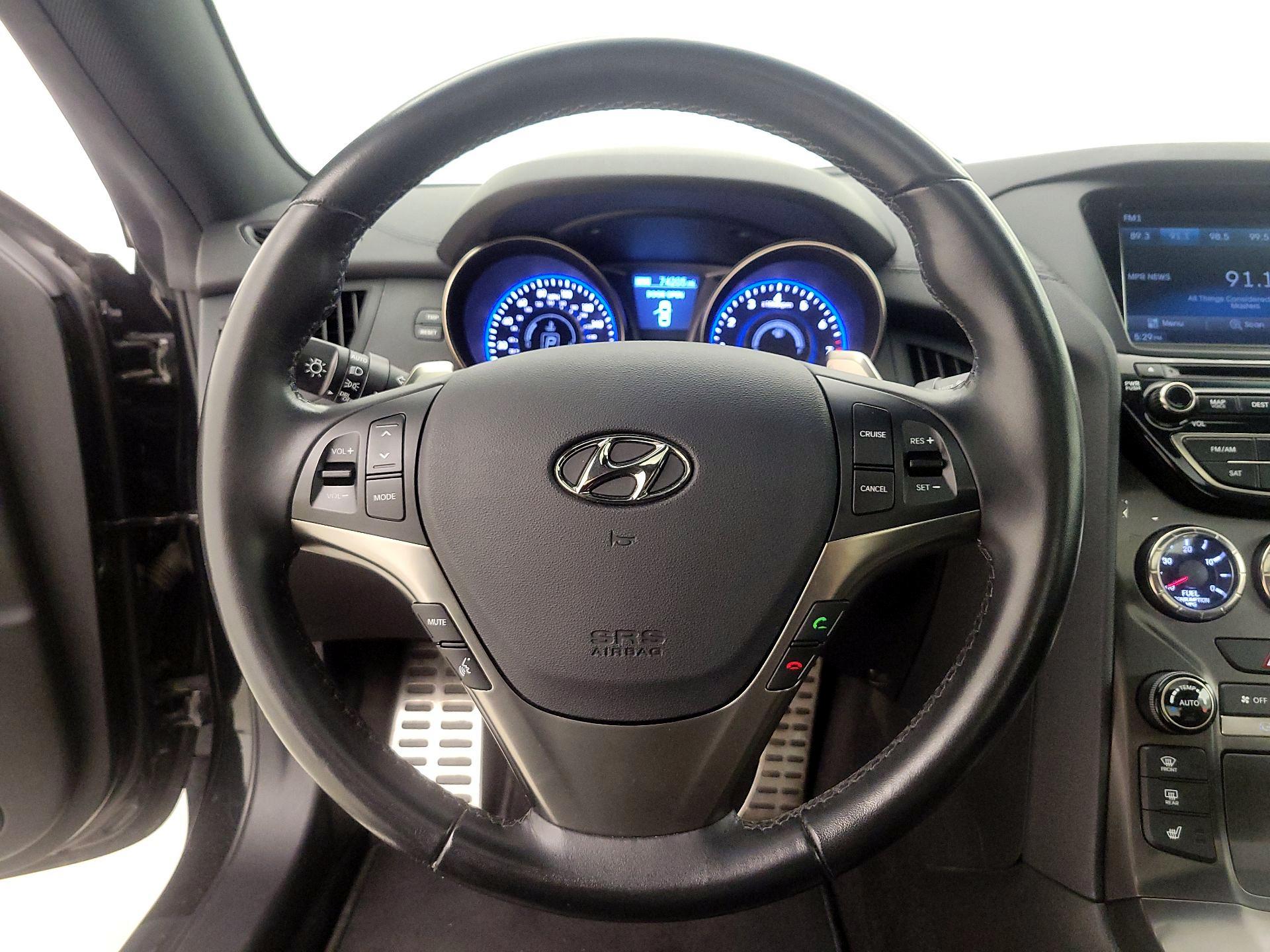 Thumbnail: 2015 Hyundai Genesis - 10