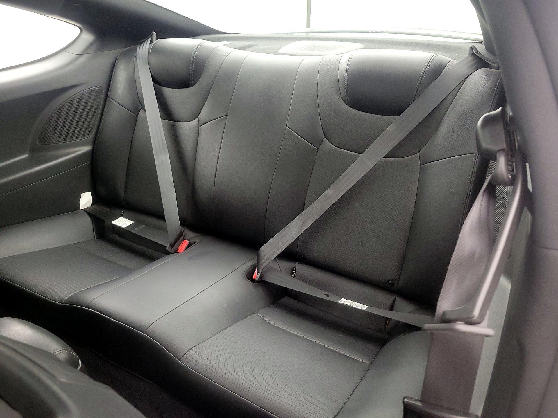 Thumbnail: 2015 Hyundai Genesis - 20