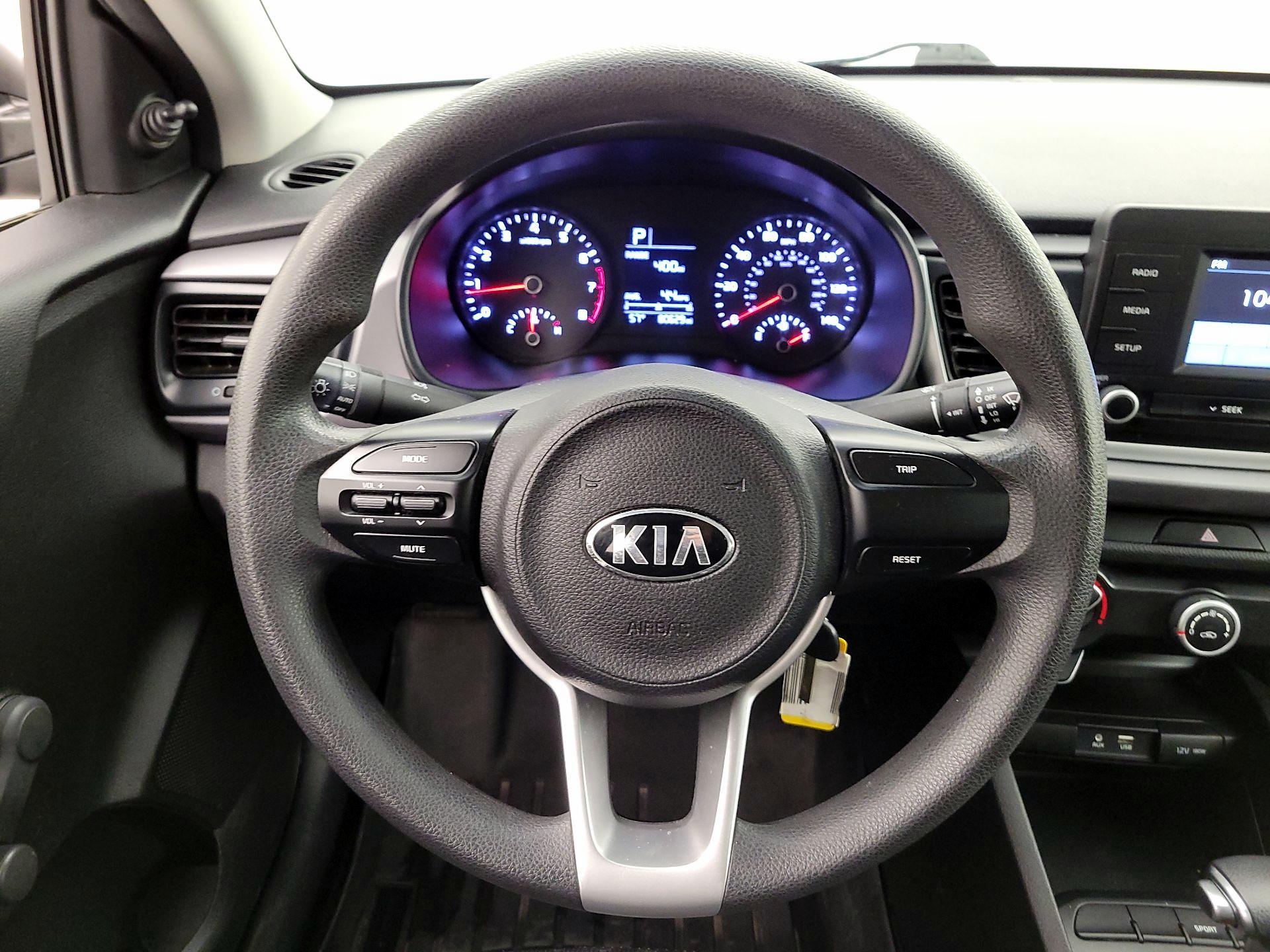Thumbnail: 2018 Kia Rio - 10